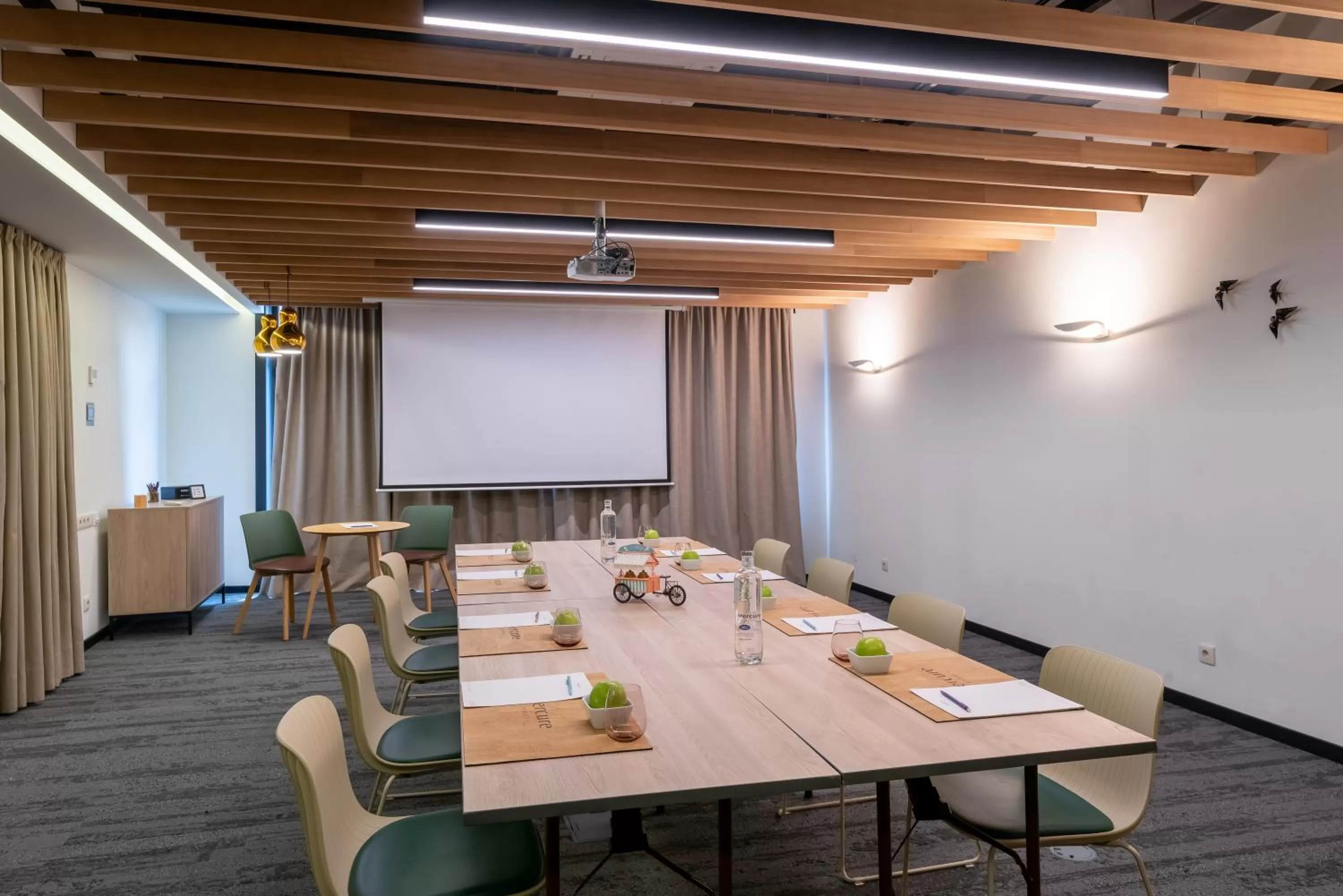 Meeting/conference room in Mercure Porto Centro Santa Catarina