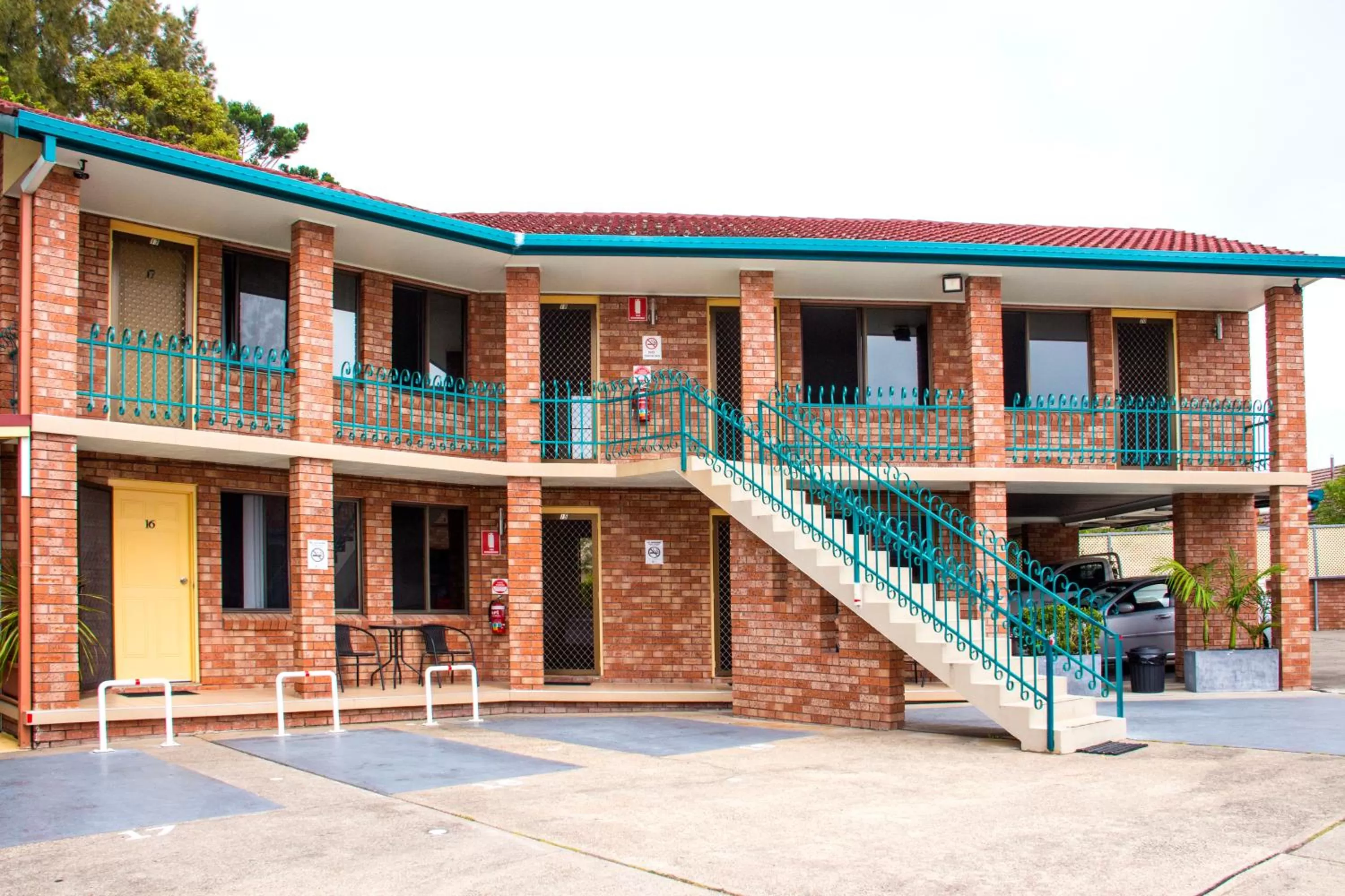 Property building in Crescent Motel Taree