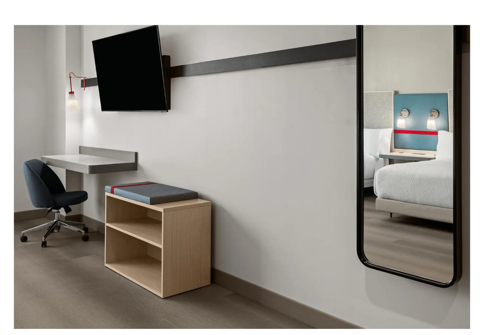 Bed in avid hotels - Brooklyn Dyker Heights by IHG