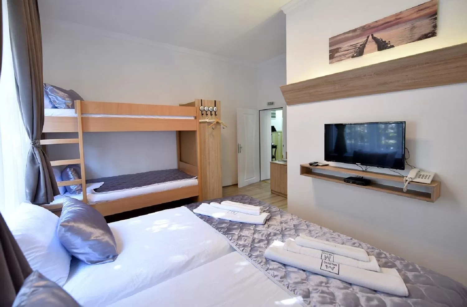 Bed in Villa Nina Hotel & Lounge bar