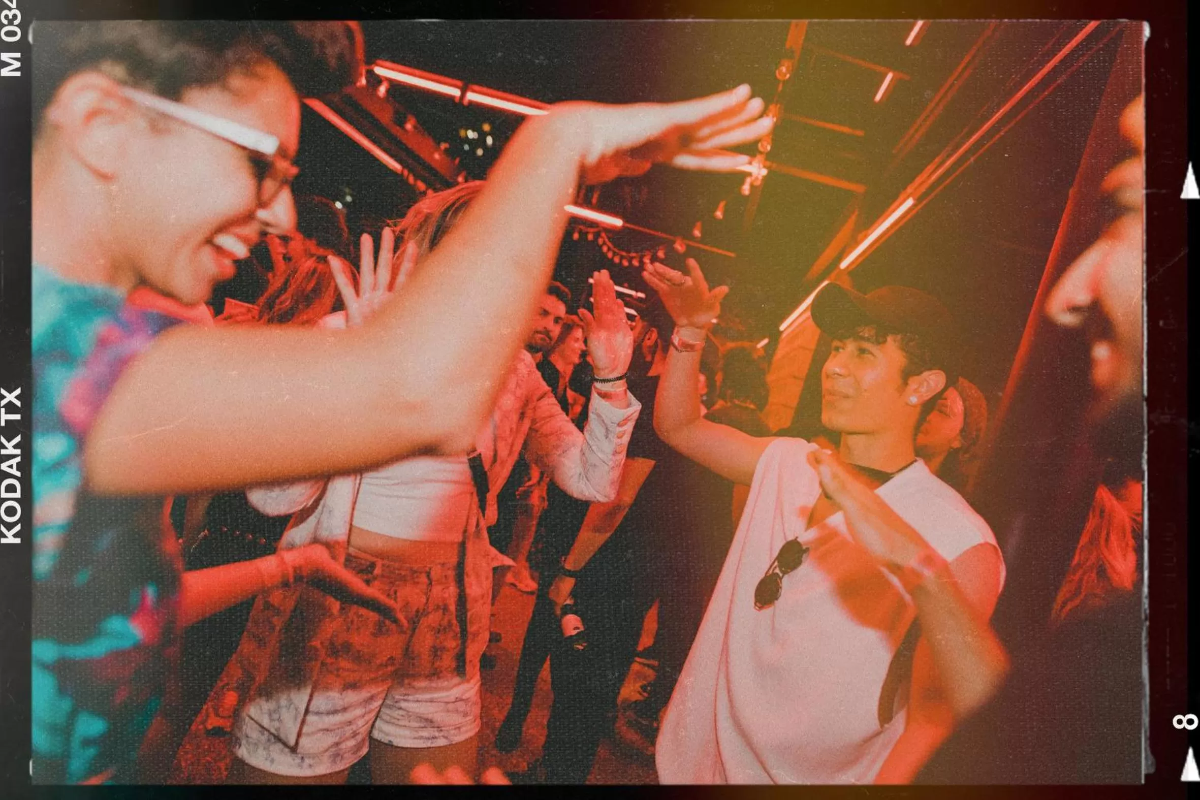 Lounge or bar in The Somos Beats Hotel & Rooftop