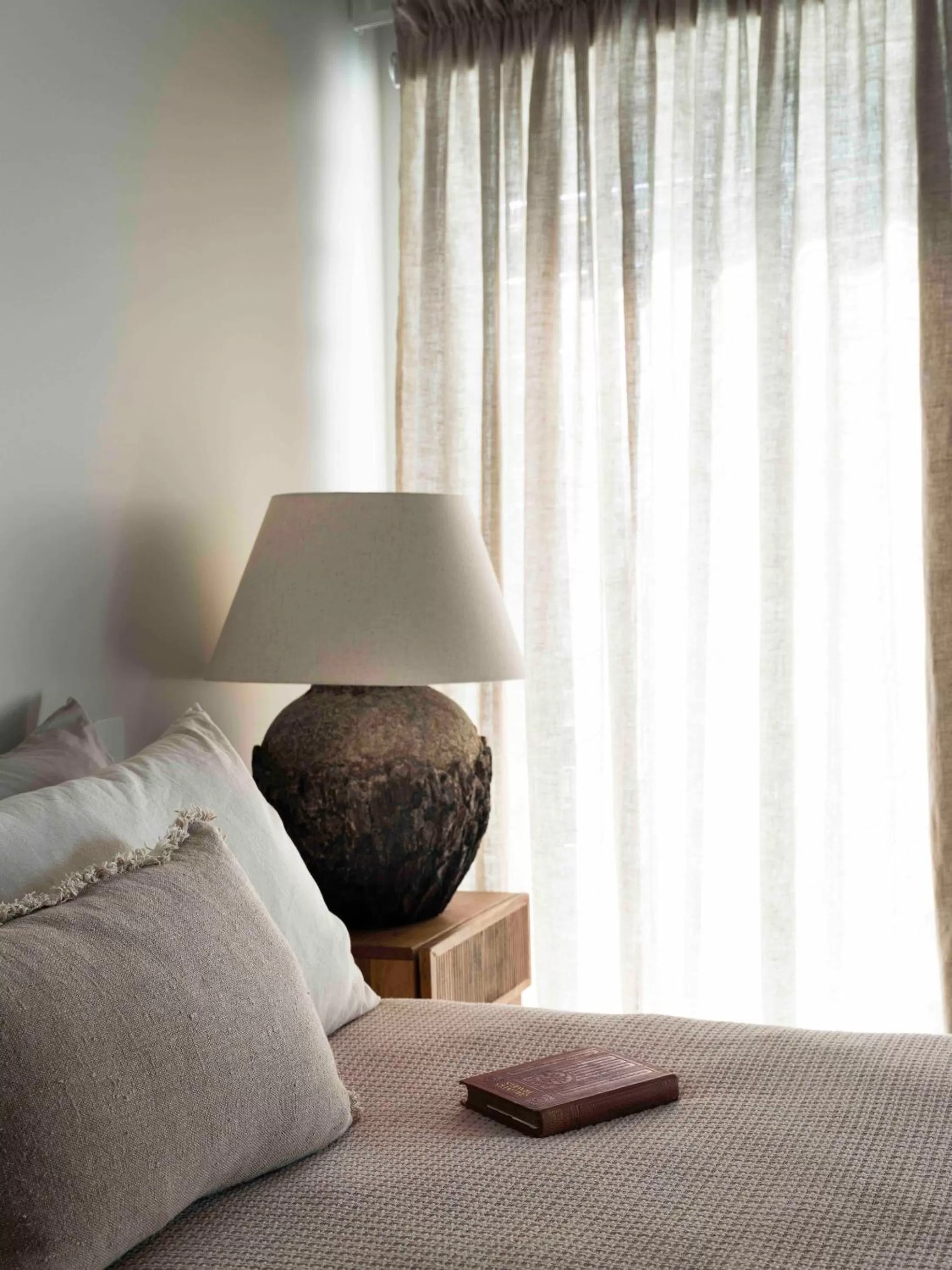 Bed in Tallowwood House Luxury Bed & Breakfast