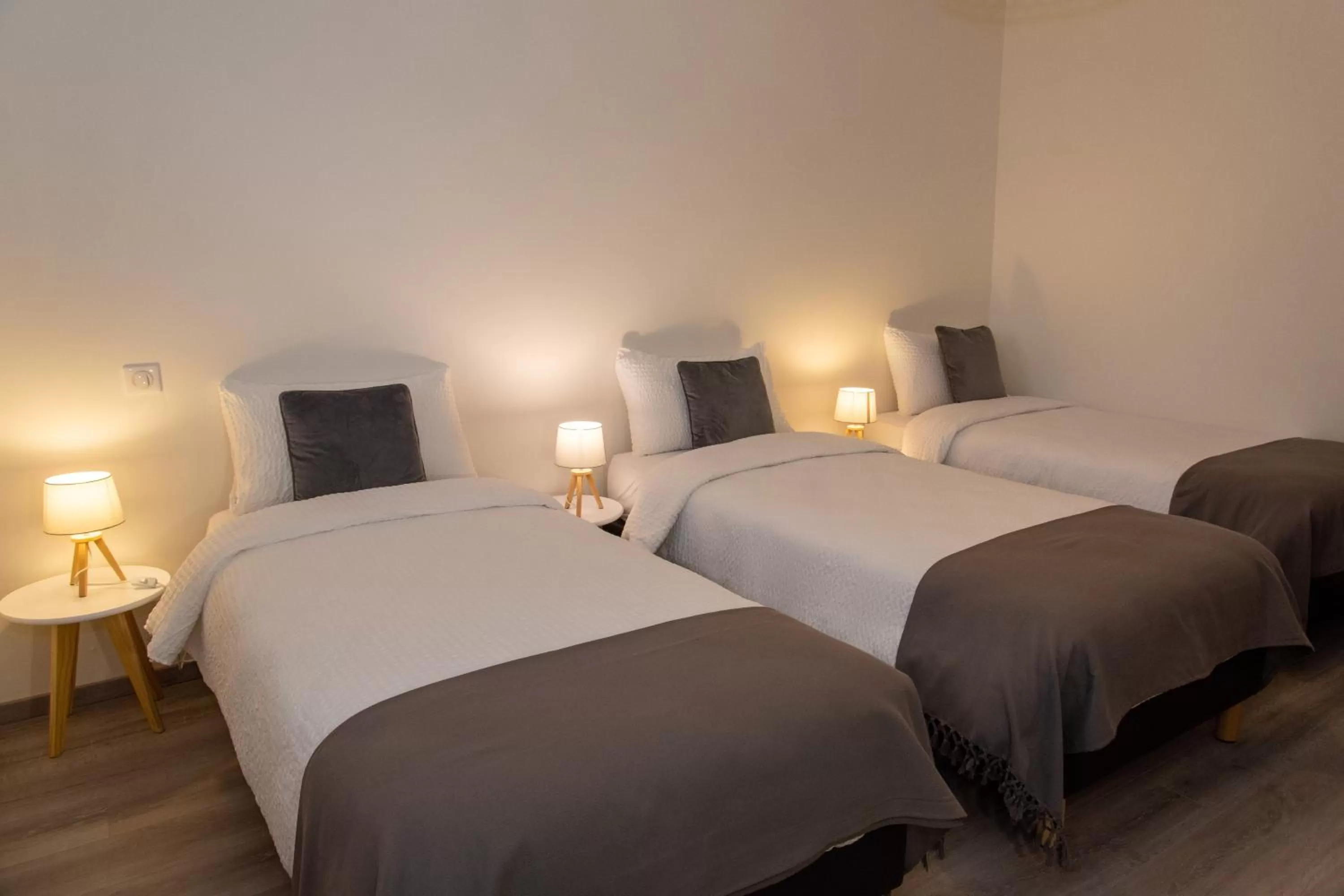 Bed in Amodo Lodge - Maison d'hôtes