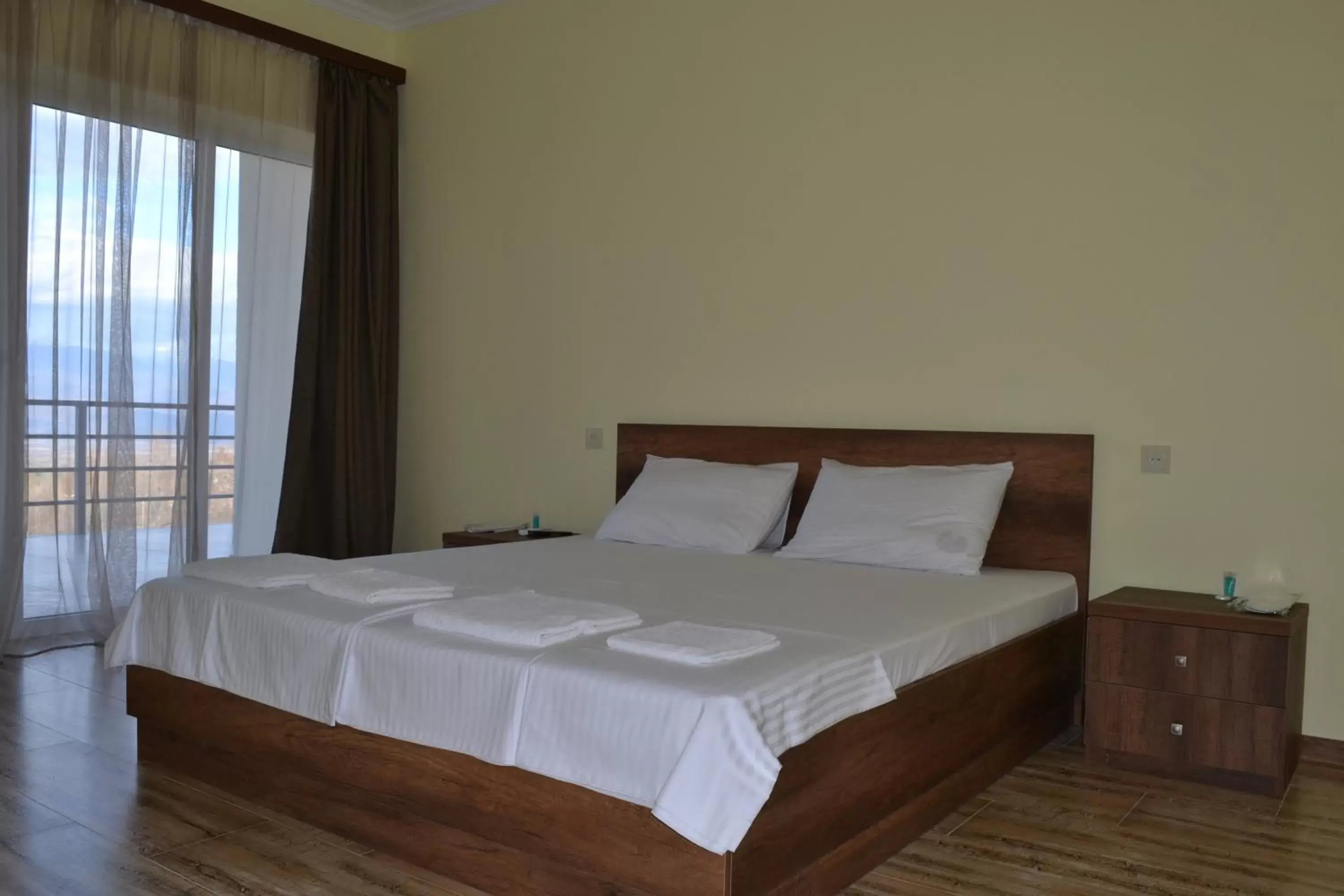 Deluxe Double Room in The Wine Hotel Telavi Deluxe Double Room in The Wine Hotel Telavi