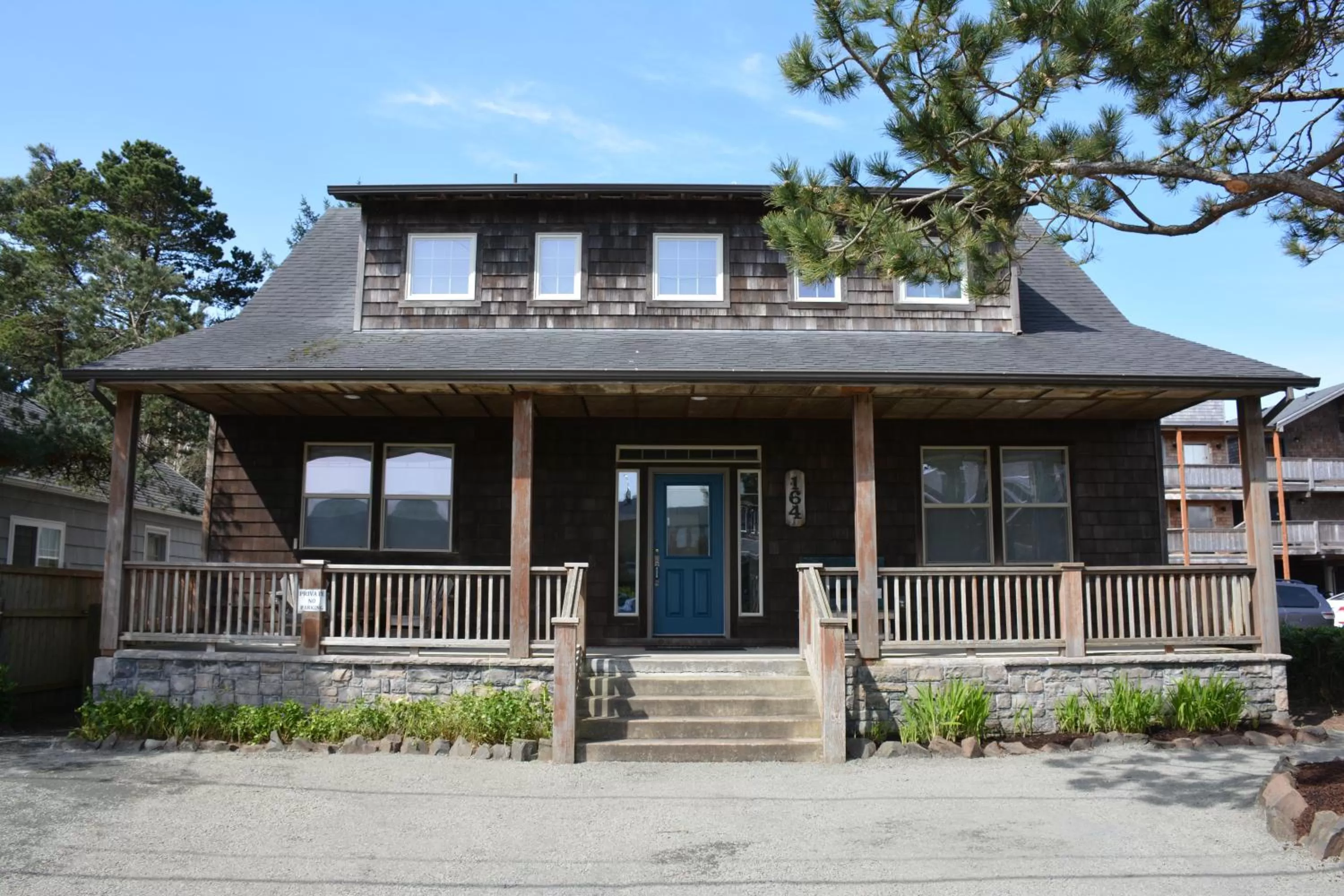 Whispering Dunes Five-Bedroom House in The Waves