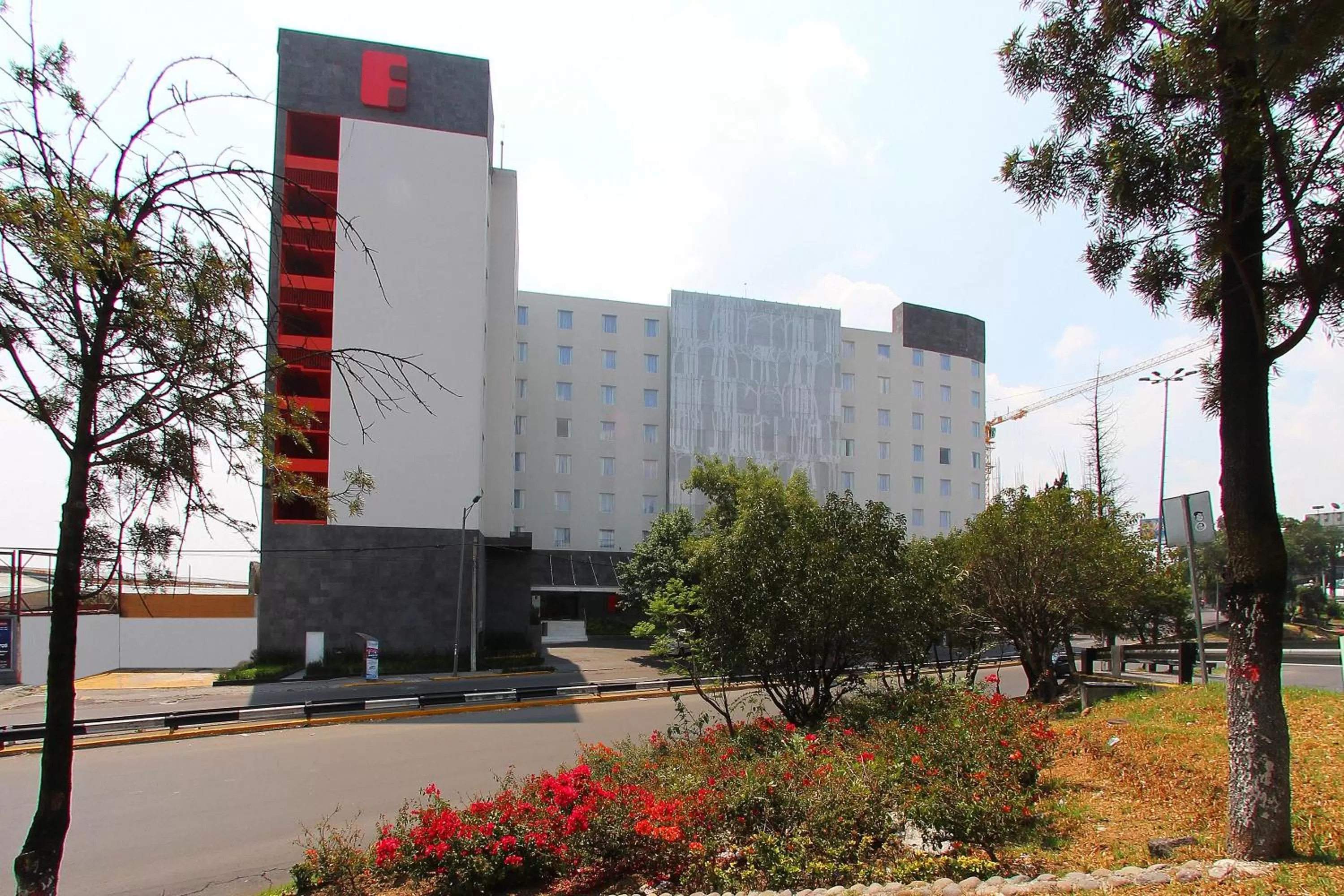 Property building in Fiesta Inn Express Naucalpan