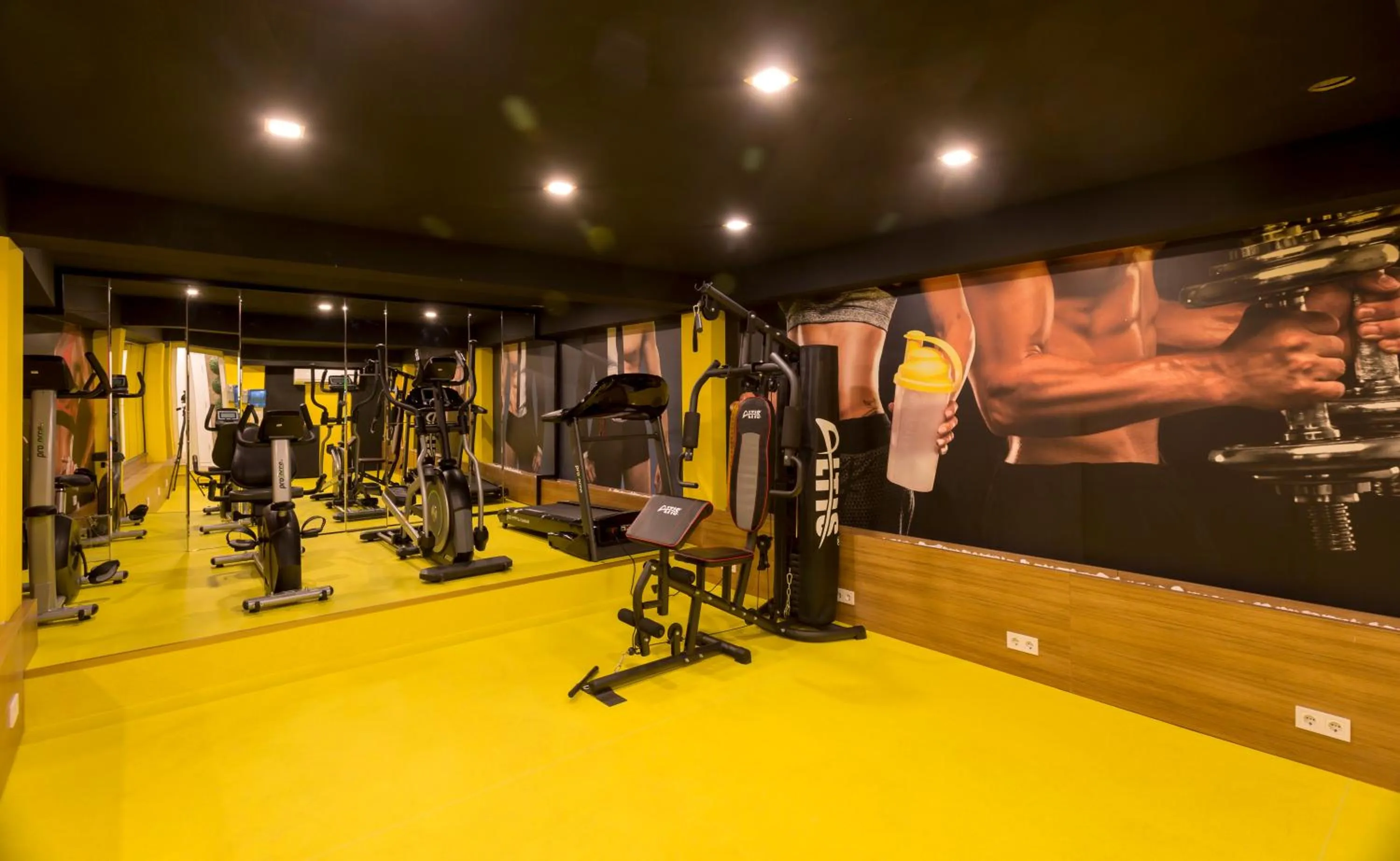 Fitness centre/facilities in Wise Hotel & Spa - Adults Only