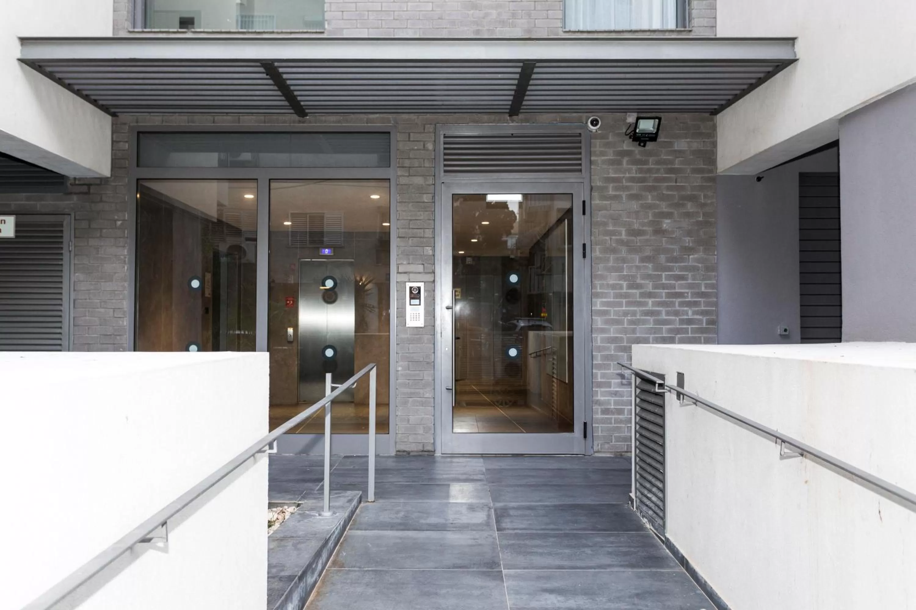 Property building in Emilia TLV