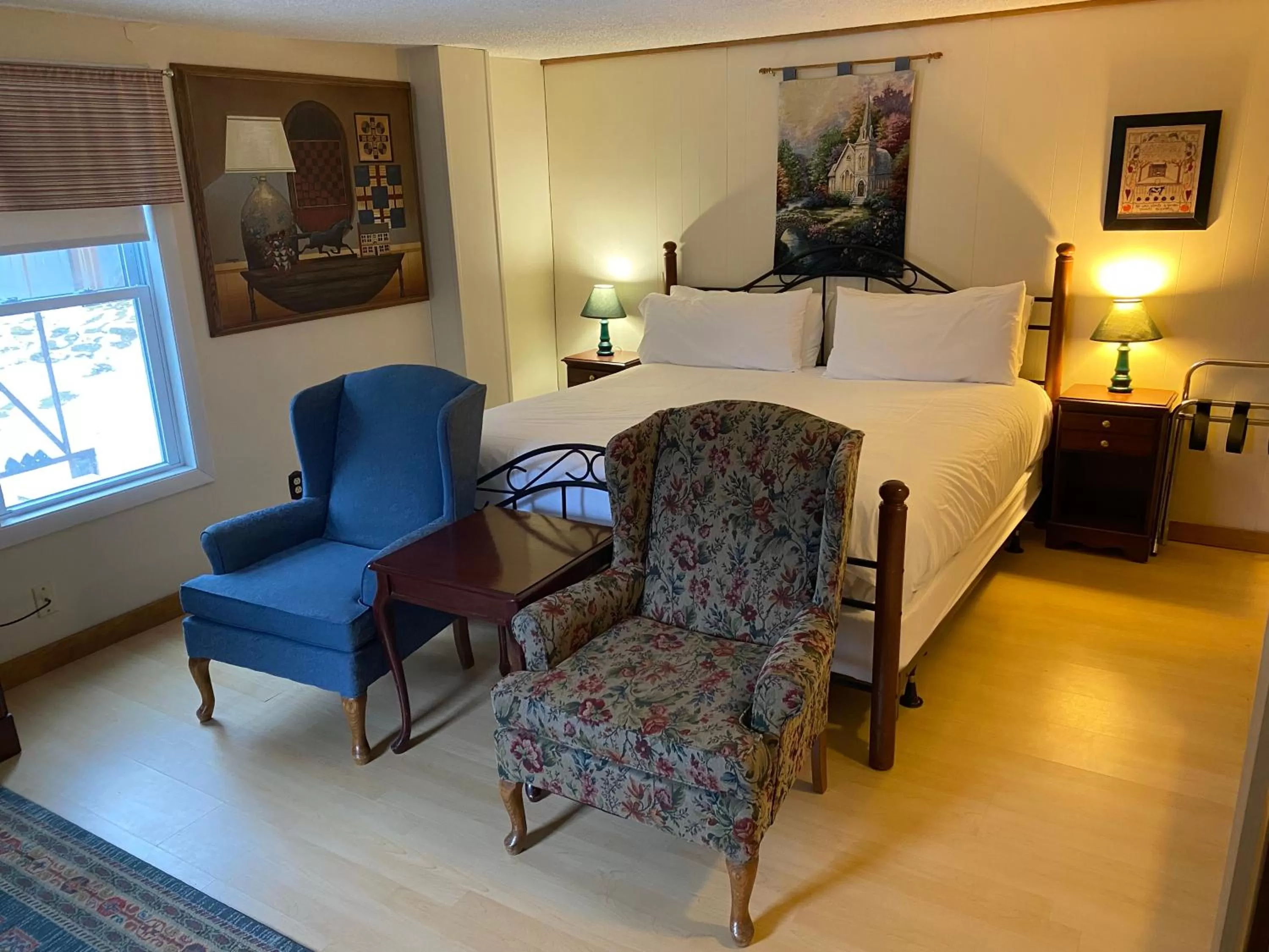 Bed in Bromley View Inn