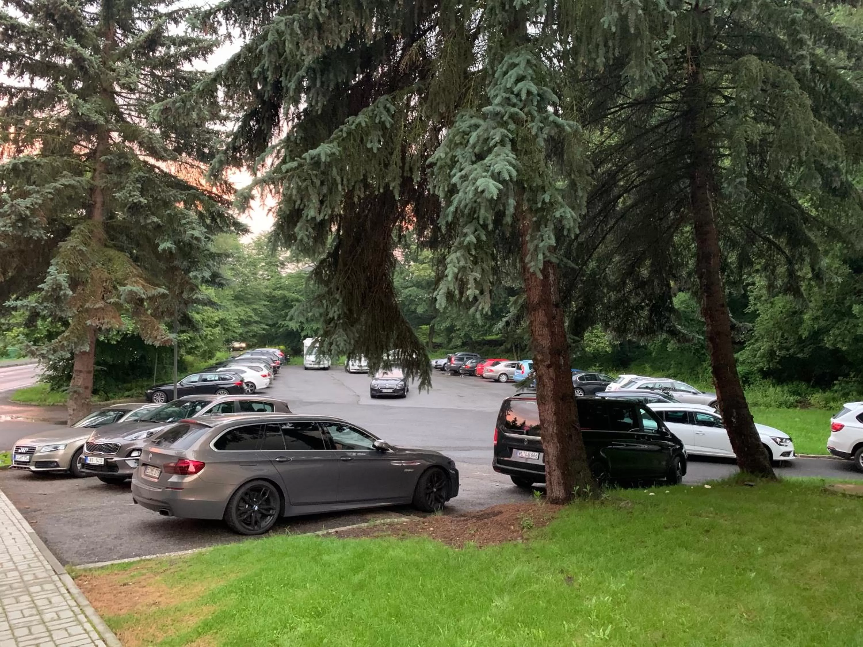Facade/entrance in Parkhotel Carlsbad Inn