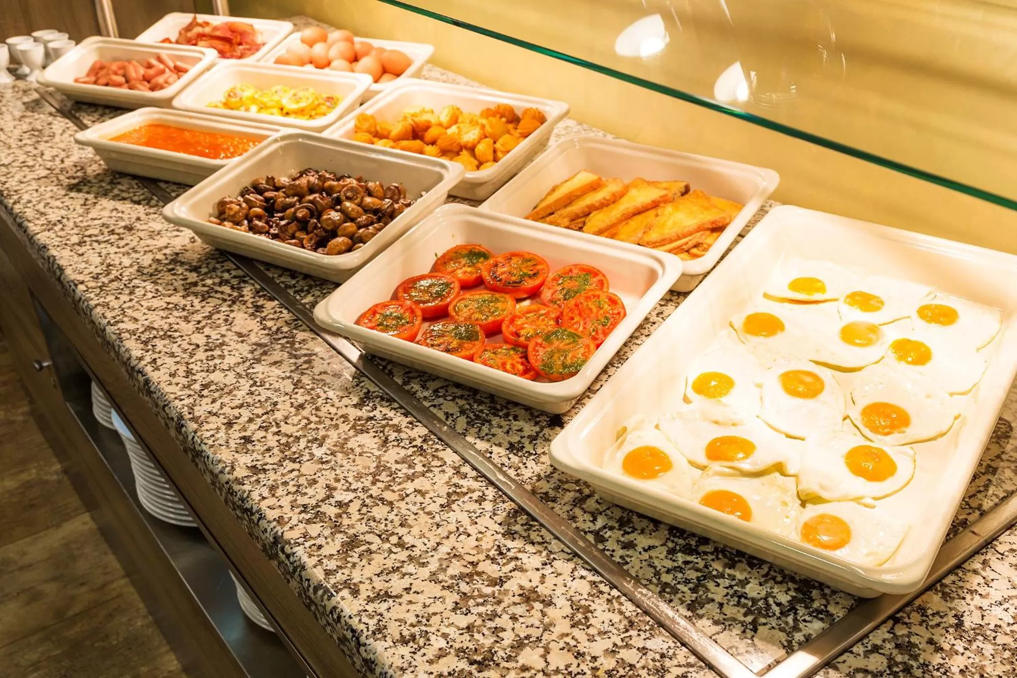 Buffet breakfast in Grami Hotel Sofia