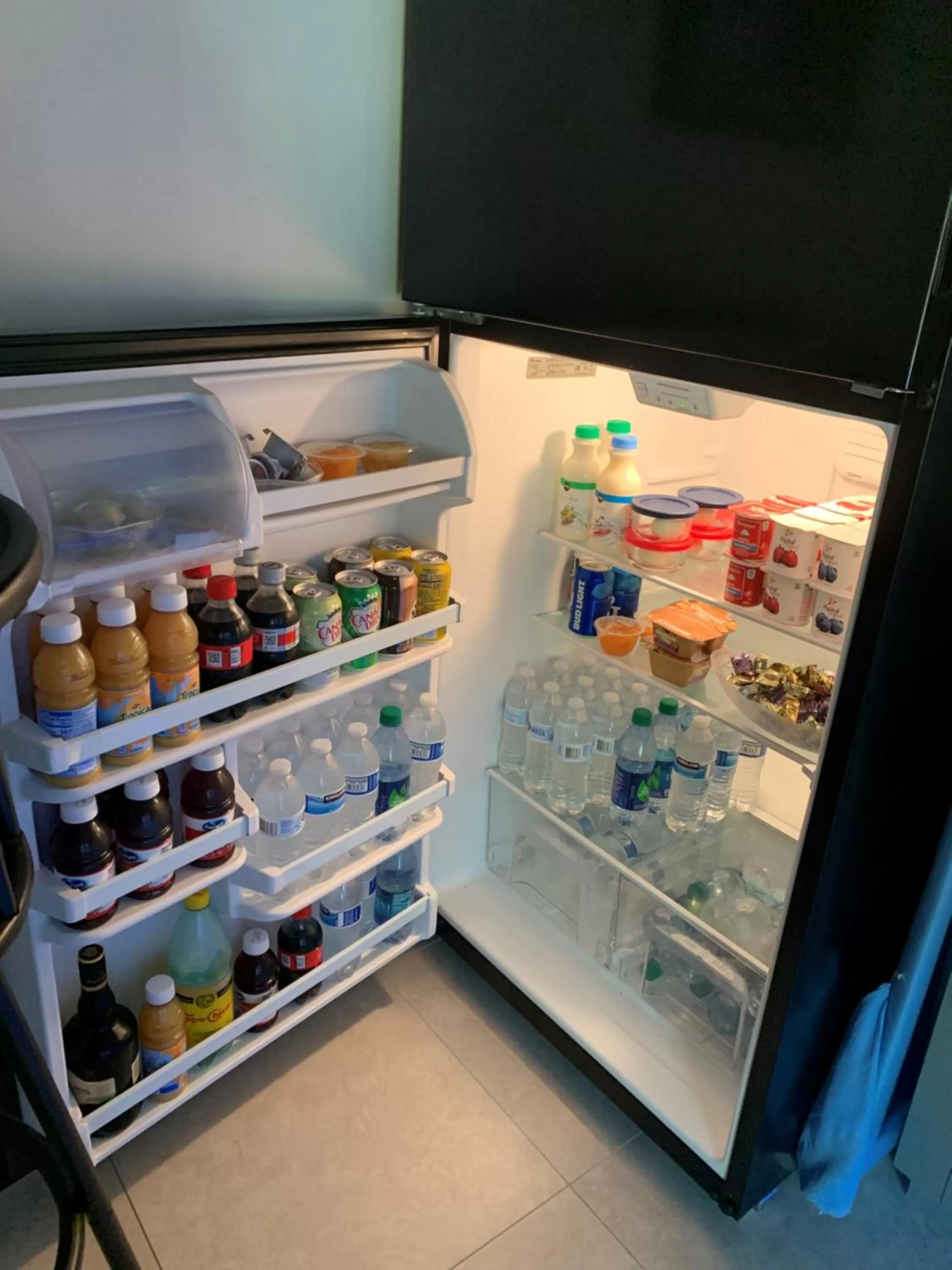 Kitchen or kitchenette in Fantasy Island Inn, Caters to Men