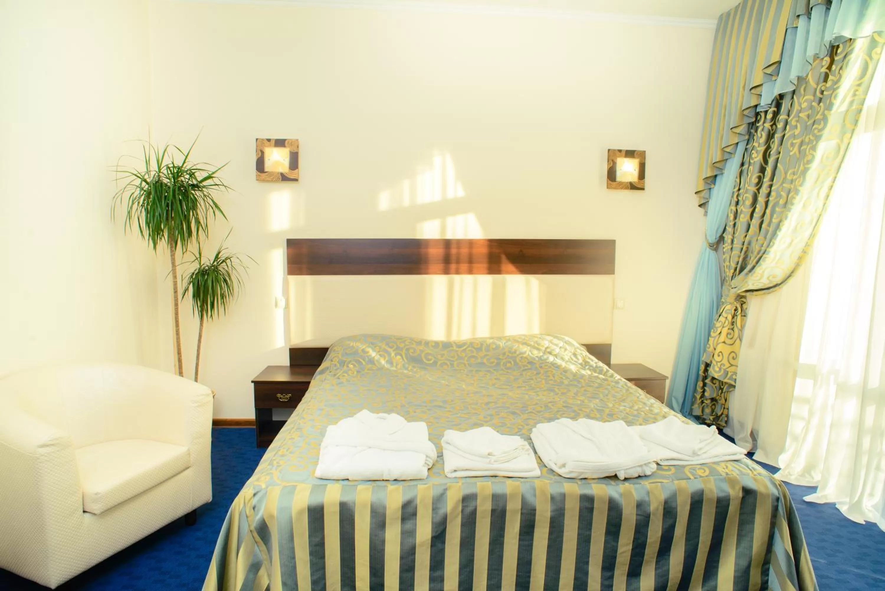 Photo of the whole room, Bed in Petrovskyi Brovar