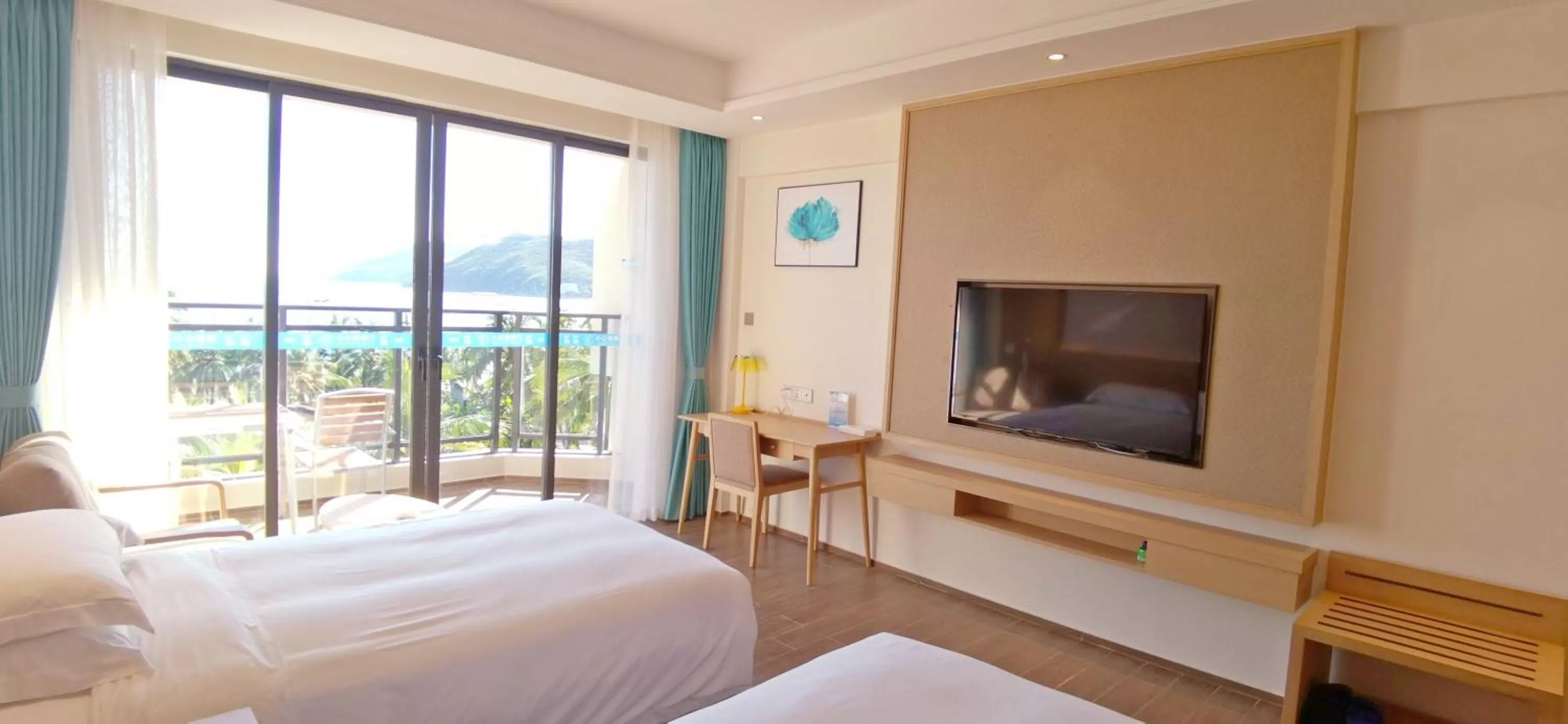 Decorative detail, Bed in Sanya South China Hotel