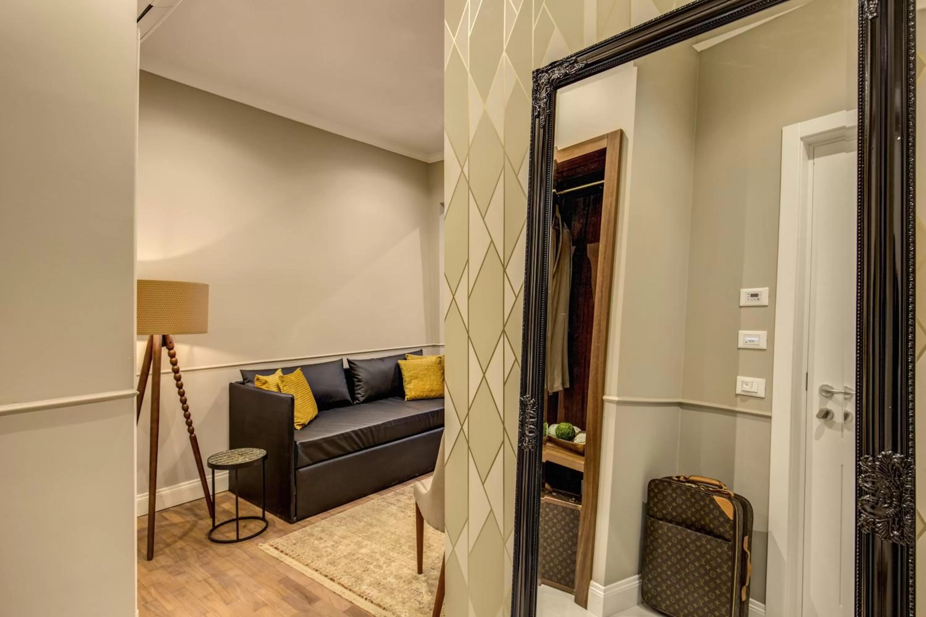 Bed in Charme Spagna Boutique Hotel