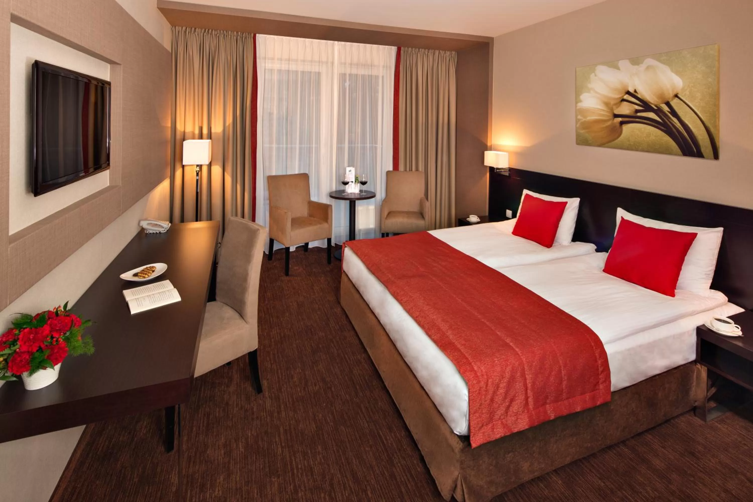 Photo of the whole room, Bed in Z-Hotel Business & Spa