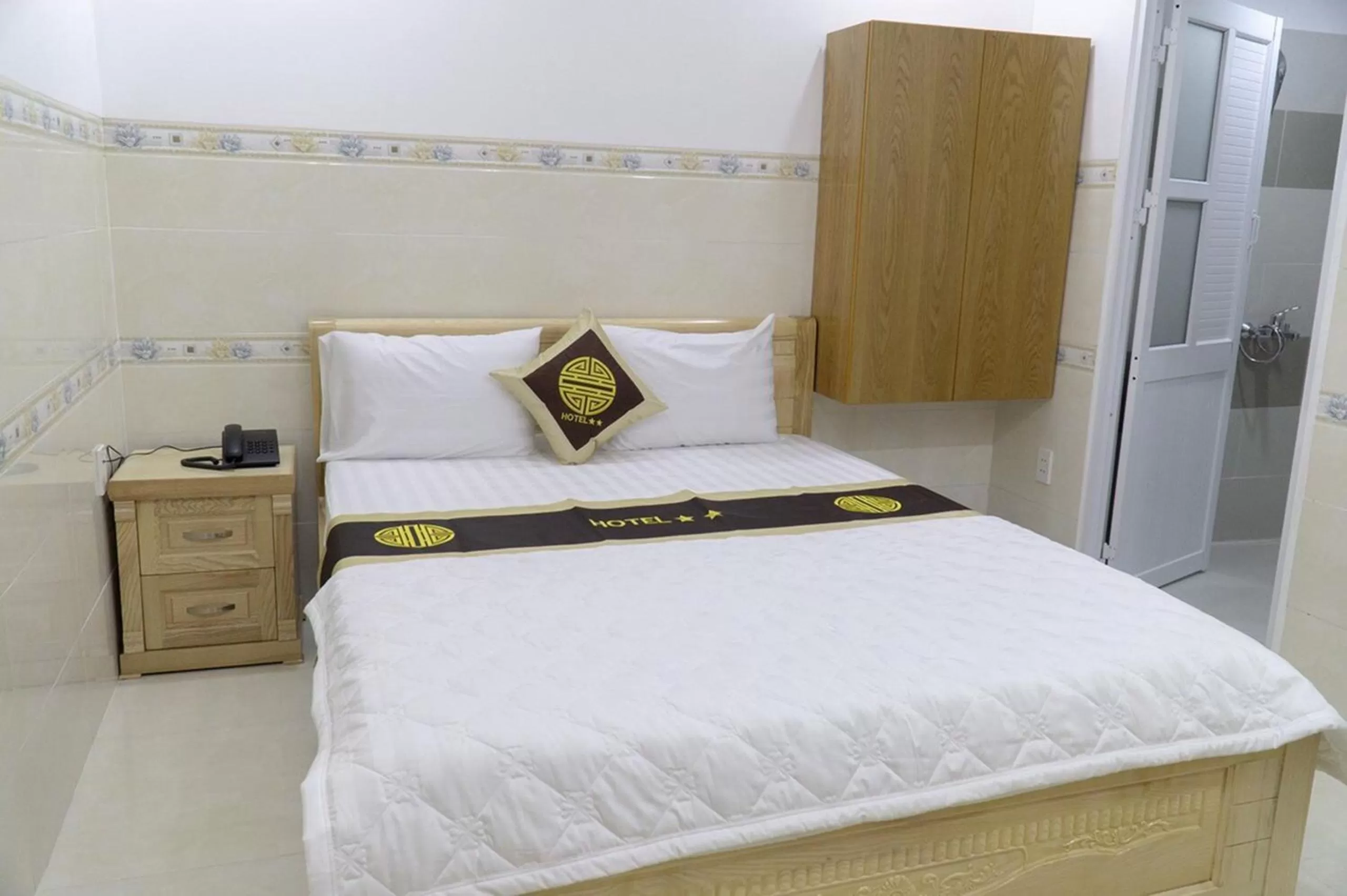 Bedroom, Bed in Dai An Binh Tan Hotel