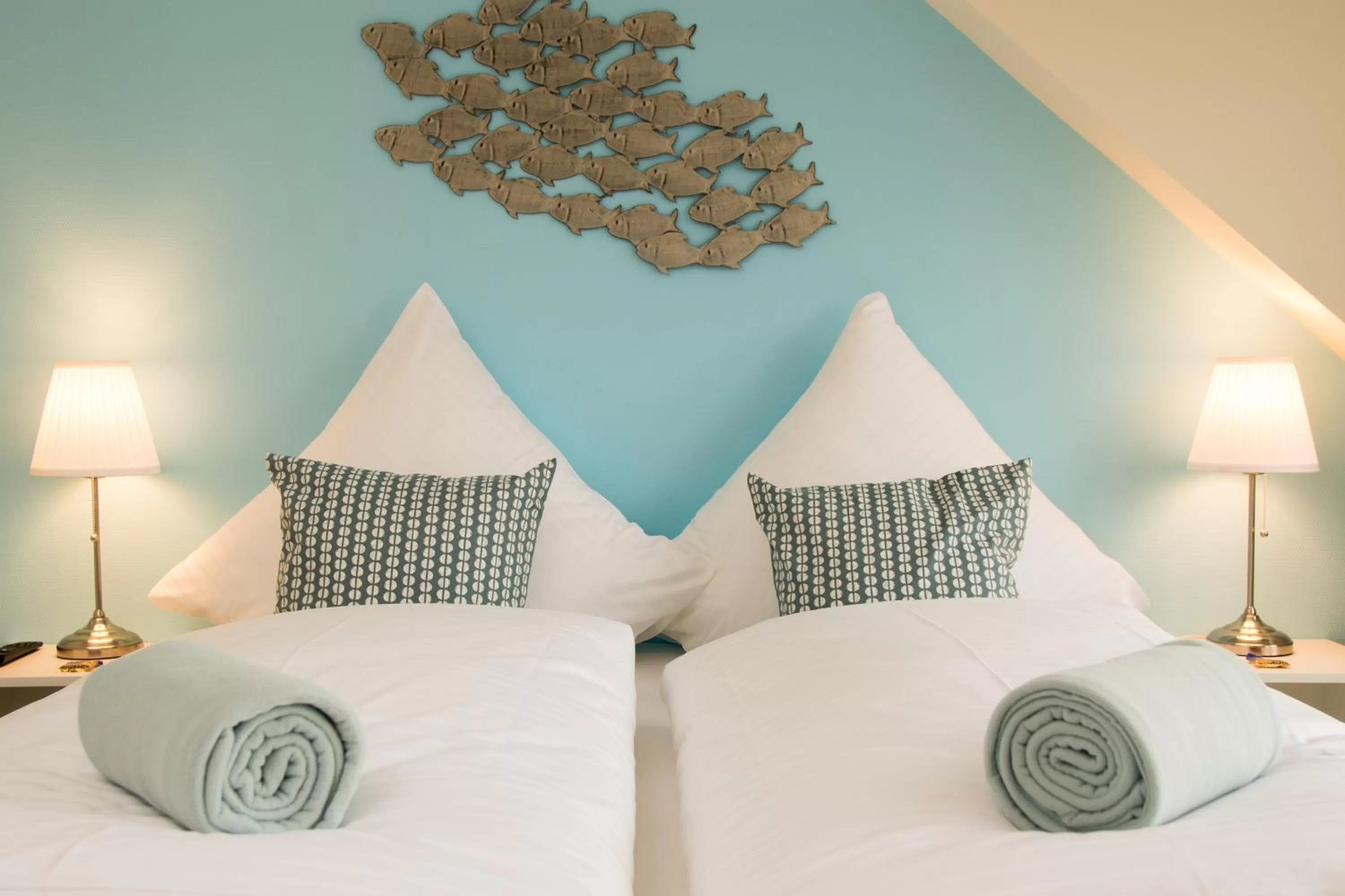 Decorative detail, Bed in Das Frühstückshotel Büsum