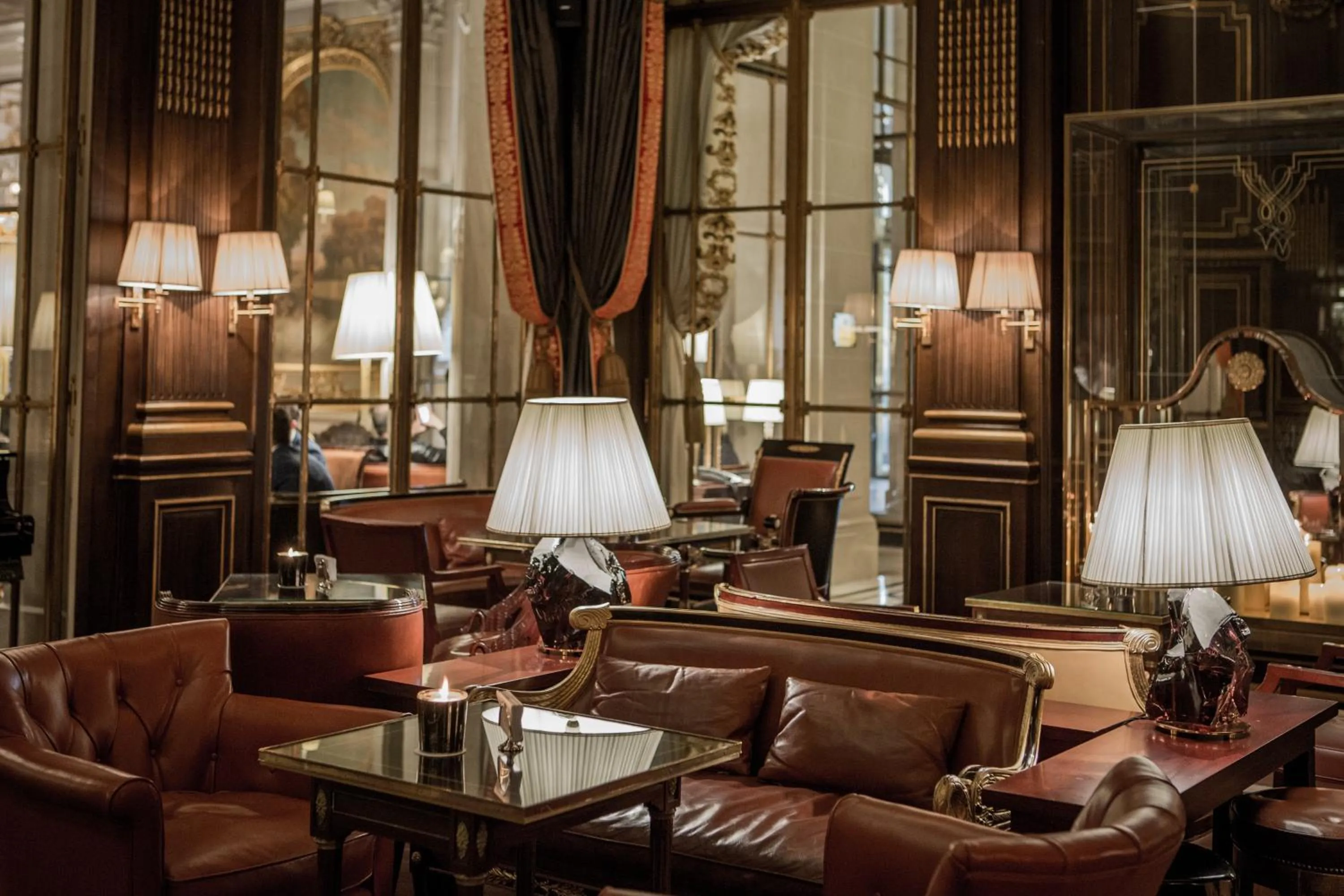 Lounge or bar in Le Meurice – Dorchester Collection