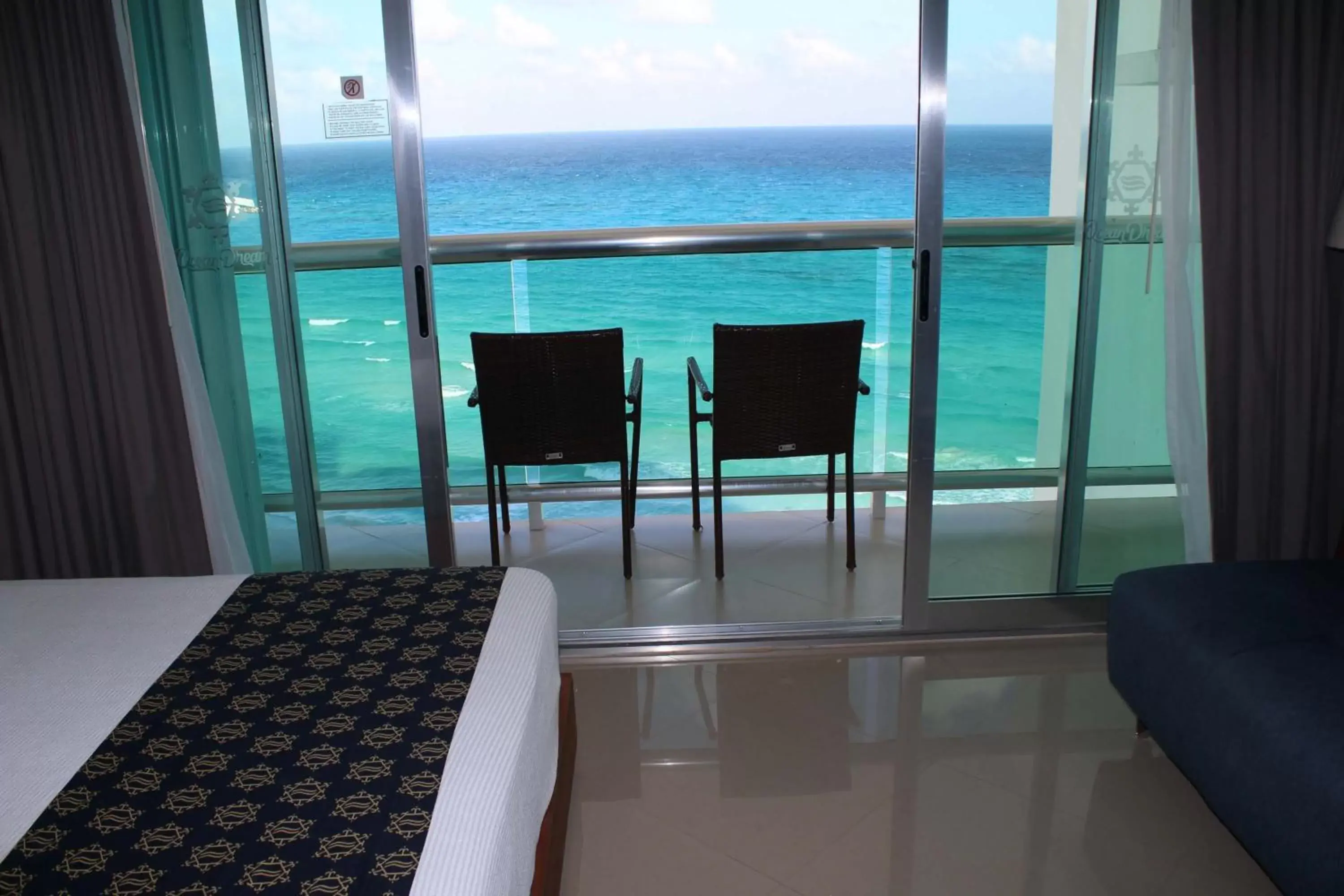 Penthouse Suite with Ocean View in Ocean Dream Cancun by GuruHotel Penthouse Suite with Ocean View in Ocean Dream Cancun by GuruHotel