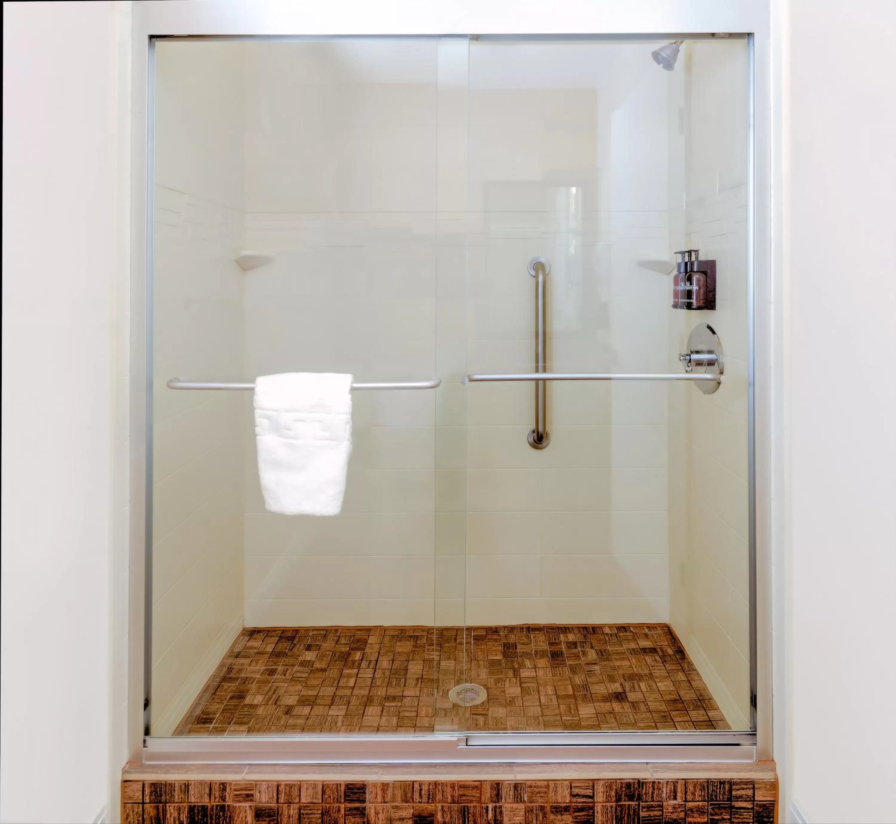 Bathroom in Boulder University Inn