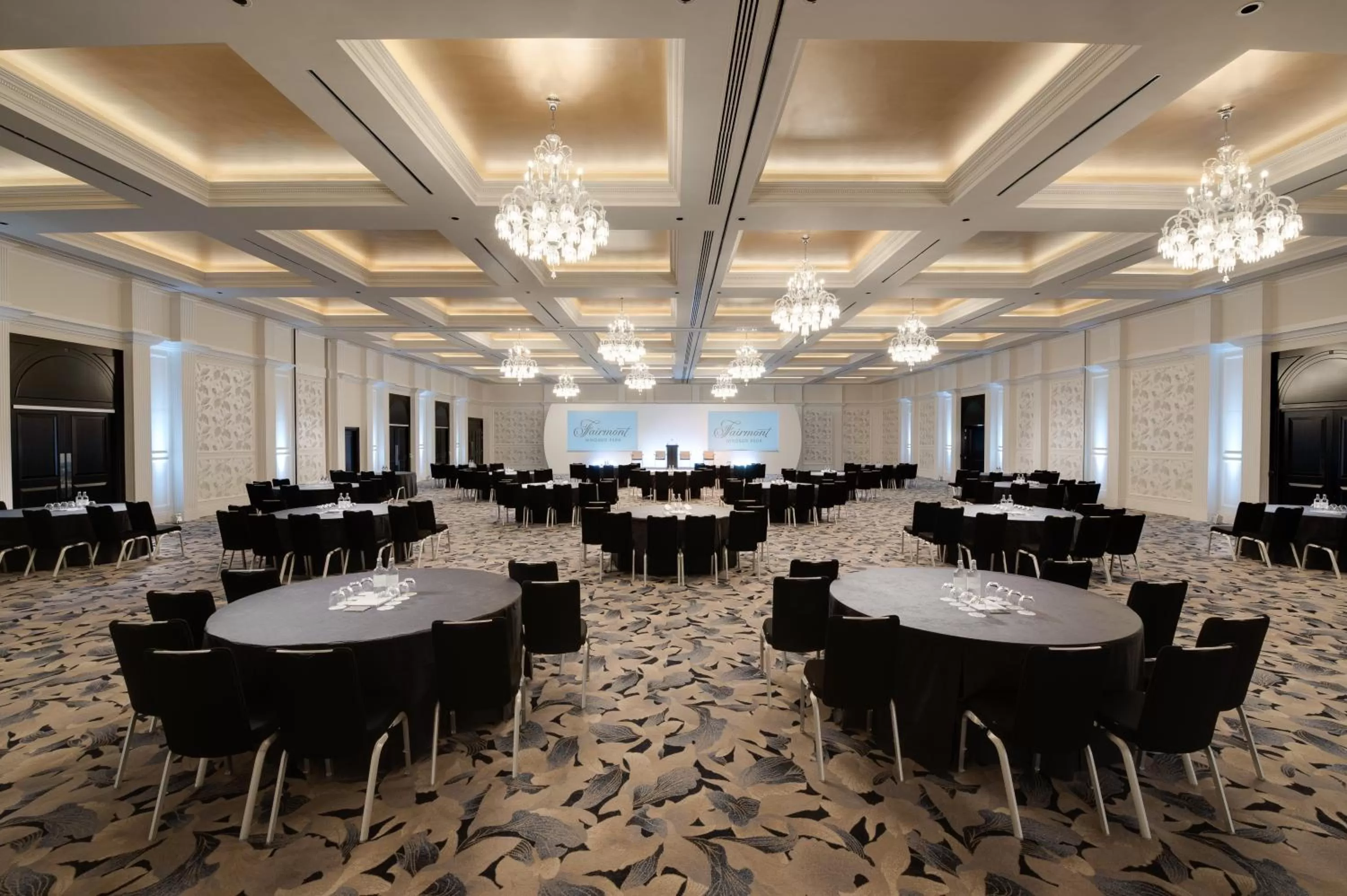 Meeting/conference room in Fairmont Windsor Park