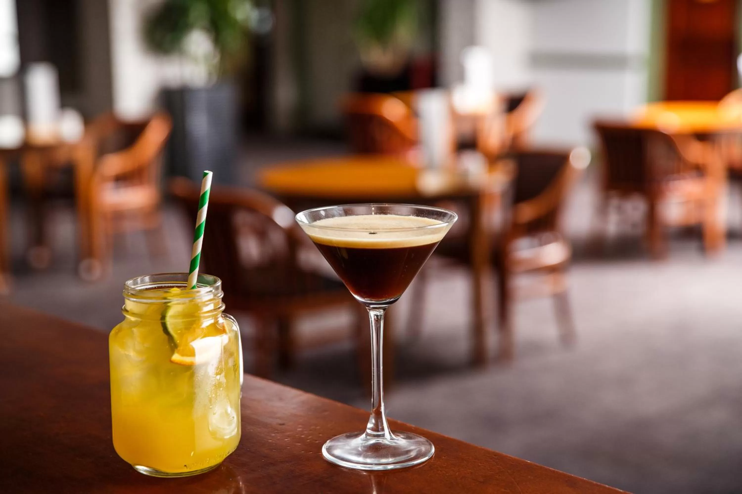 Lounge or bar in ibis budget London Heathrow Central