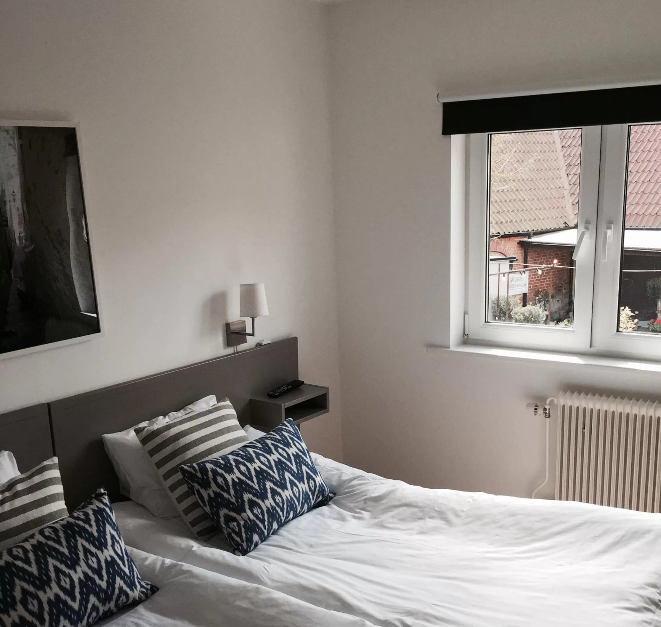 Bed in Gårdens & Apotekarns B&B