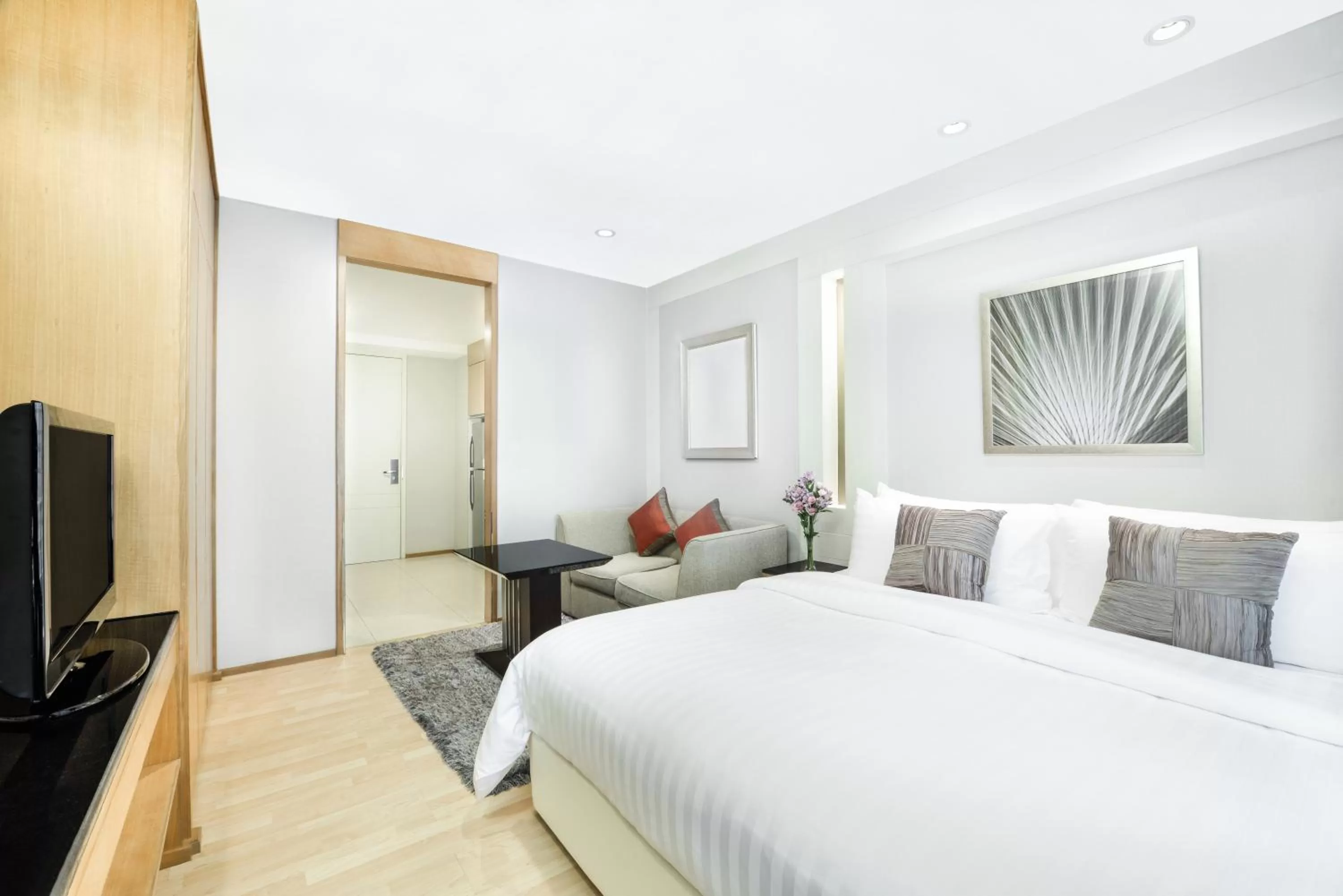 Bed in Centre Point Hotel Chidlom Bangkok