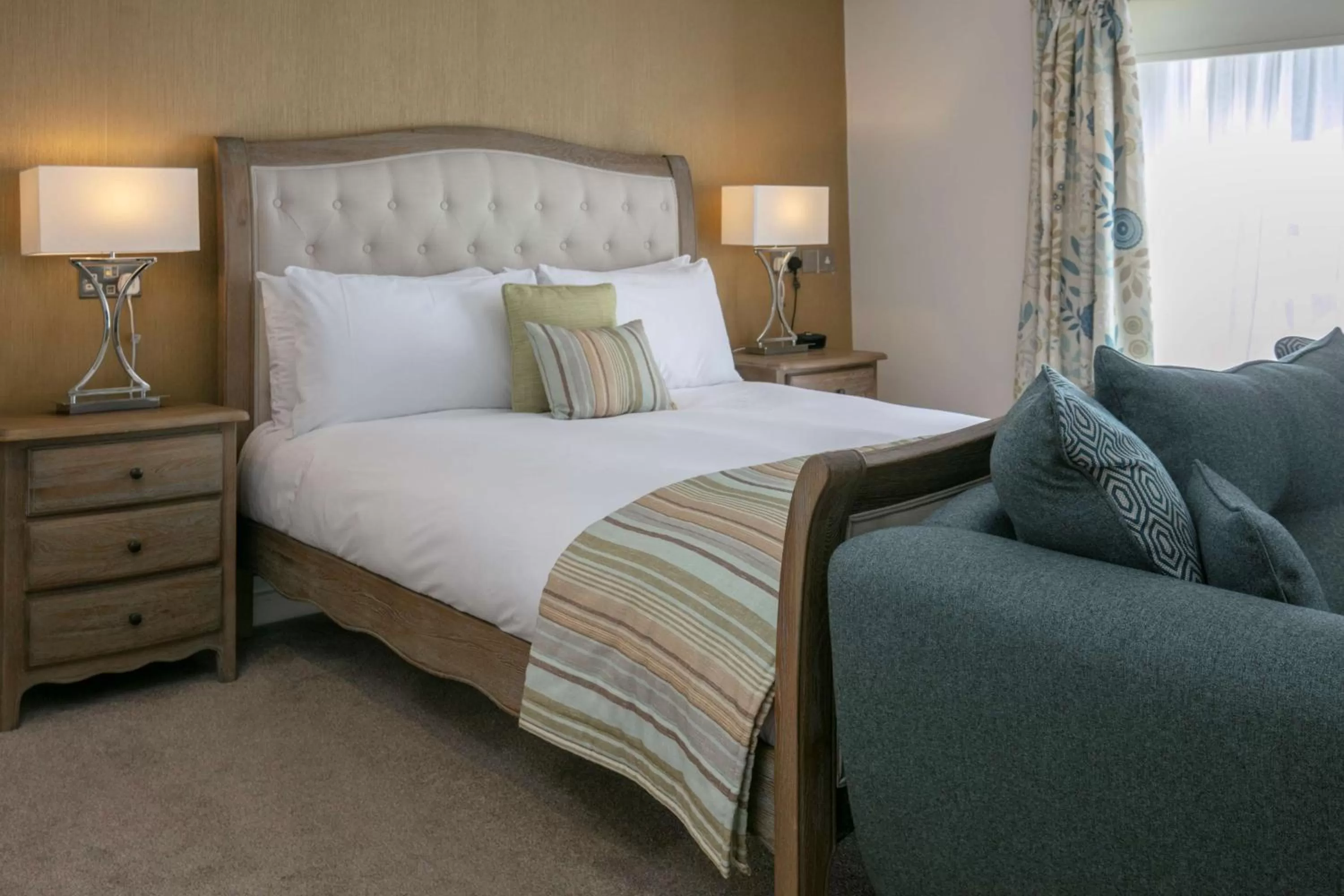 King Suite with Sofa Bed in Best Western Wessex Royale Hotel Dorchester