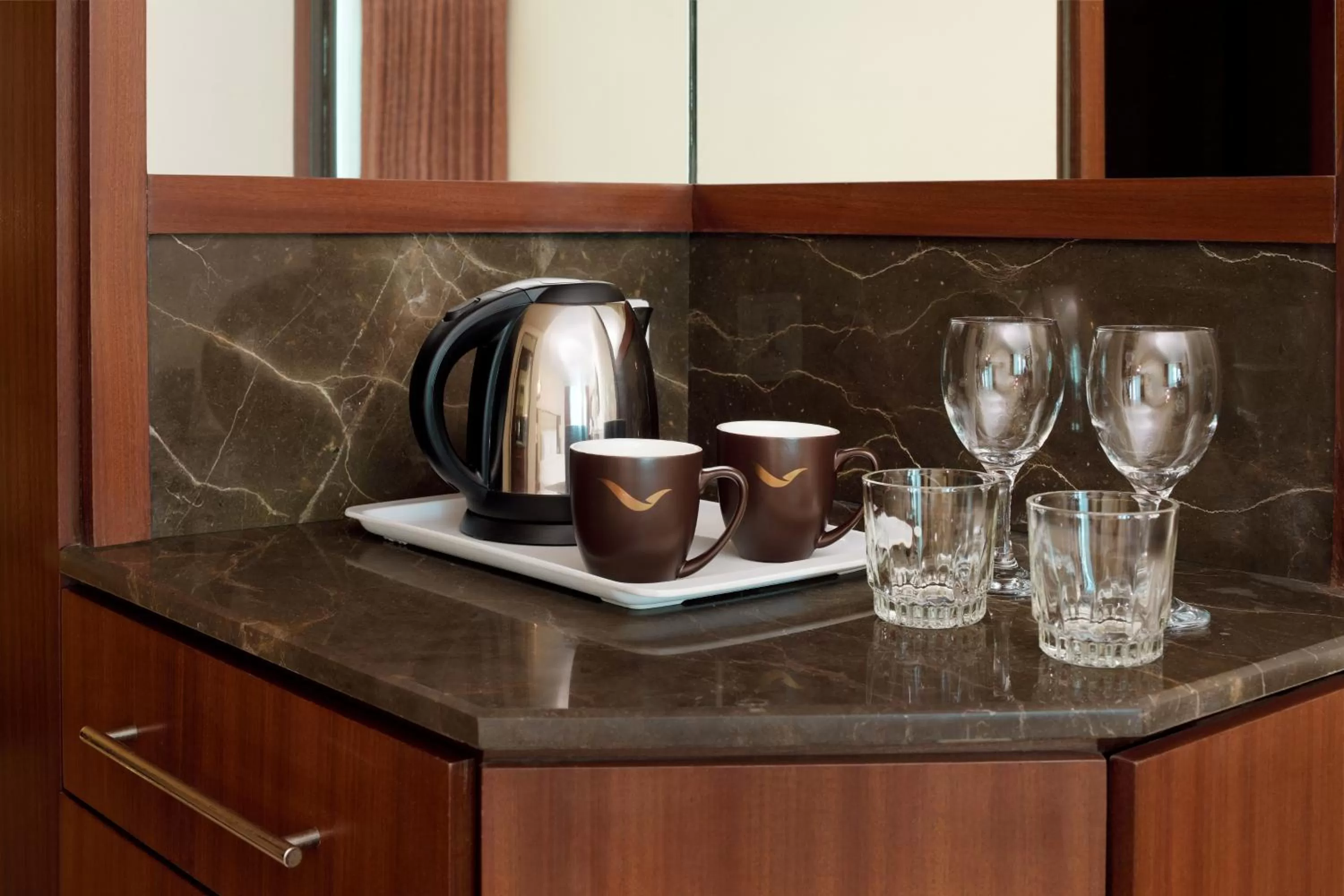 Coffee/tea facilities in Mövenpick Hotel Karachi