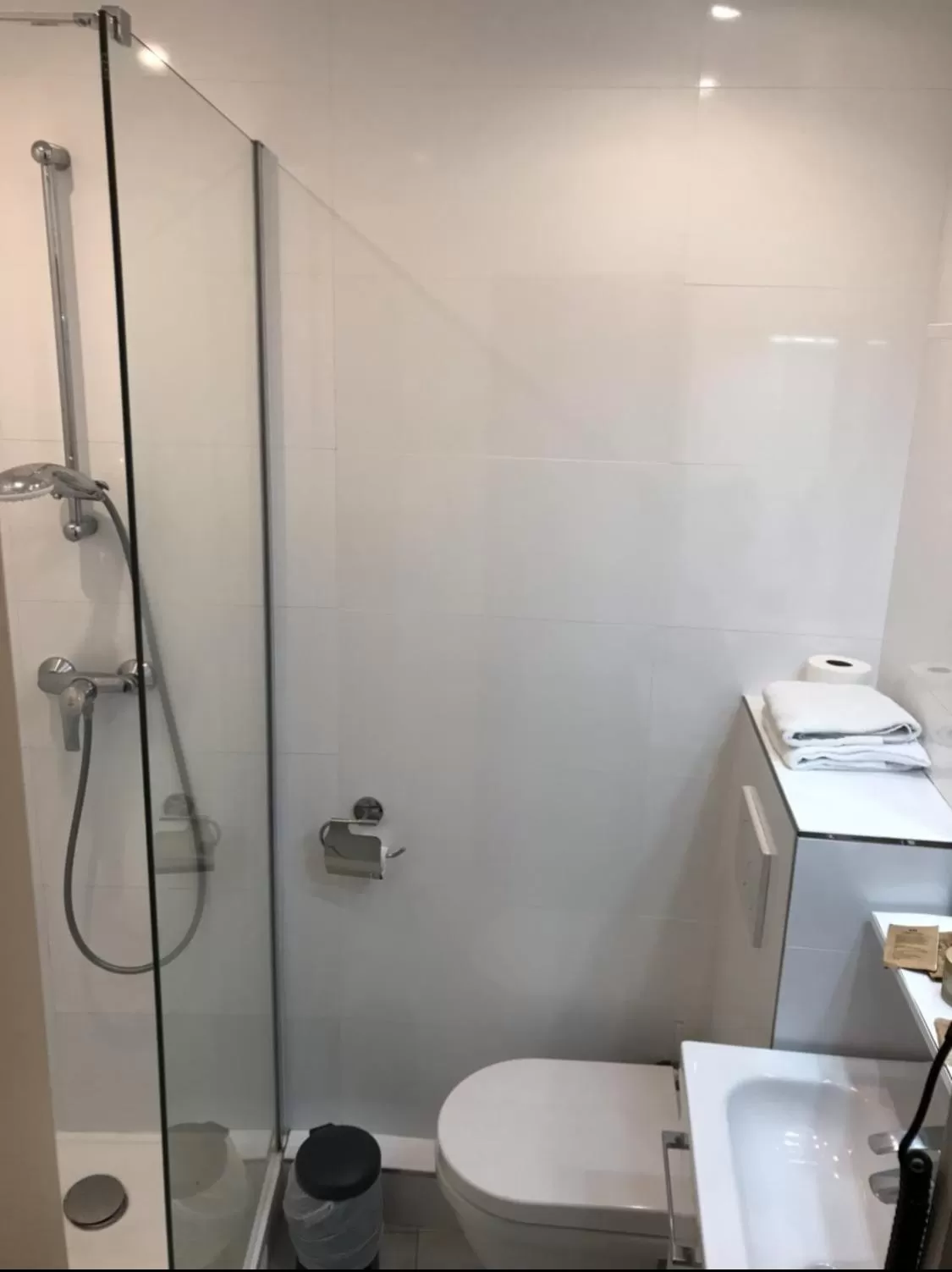 Bathroom in Hôtel Flor Rivoli