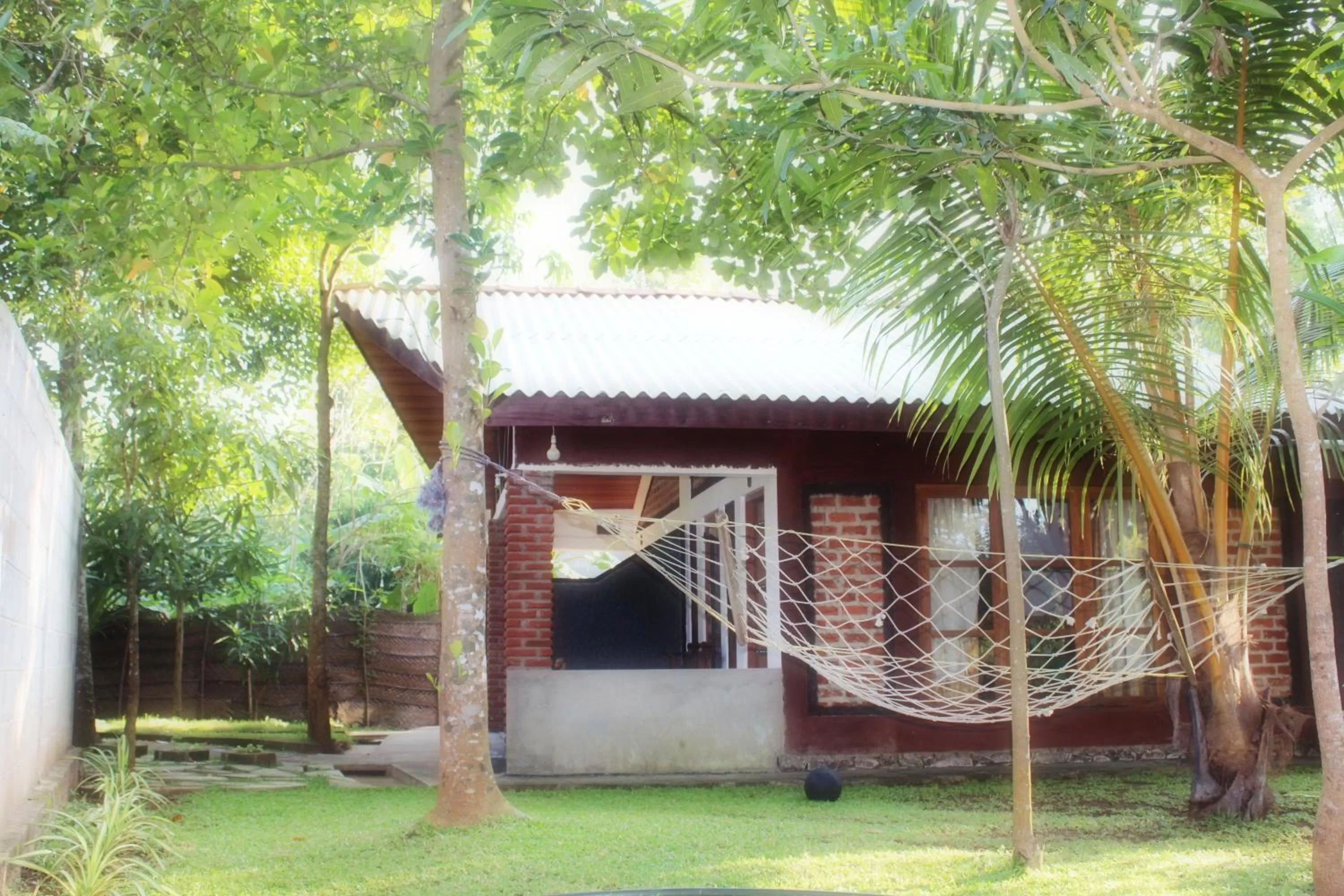 Property Building in Green Cottage
