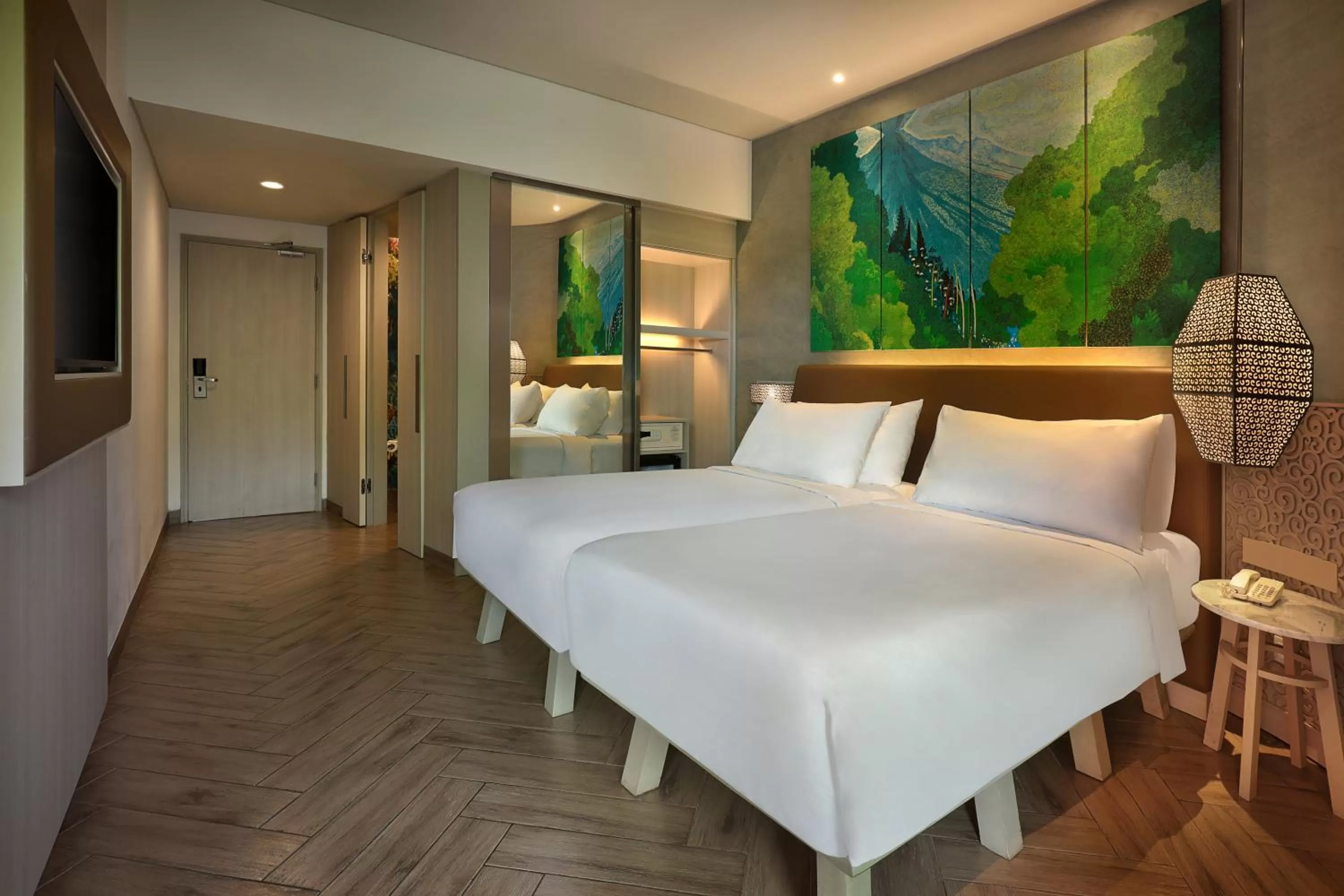 Bed in Mercure Kuta Bali