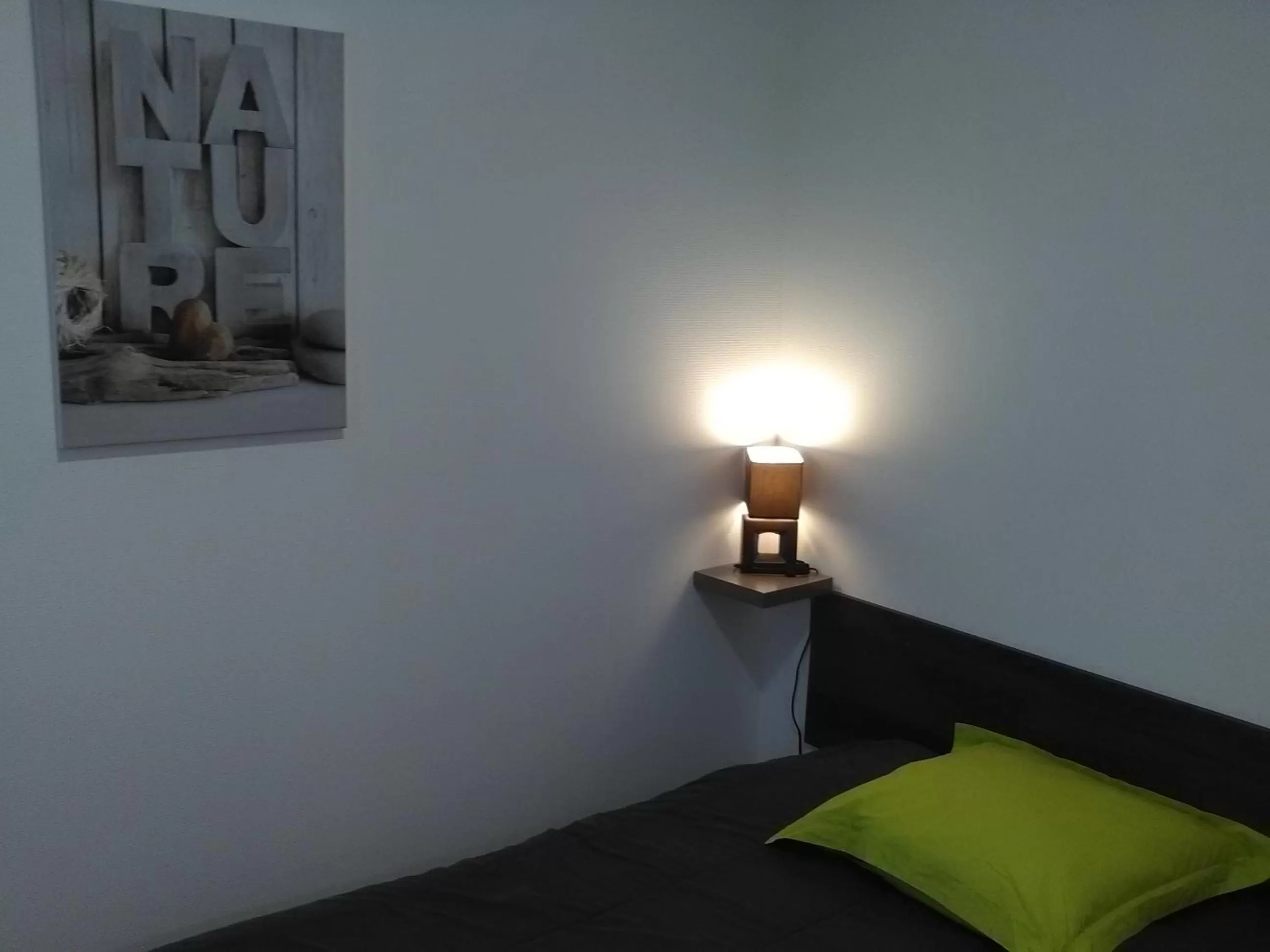 Photo of the whole room in L Etoile d'Argent