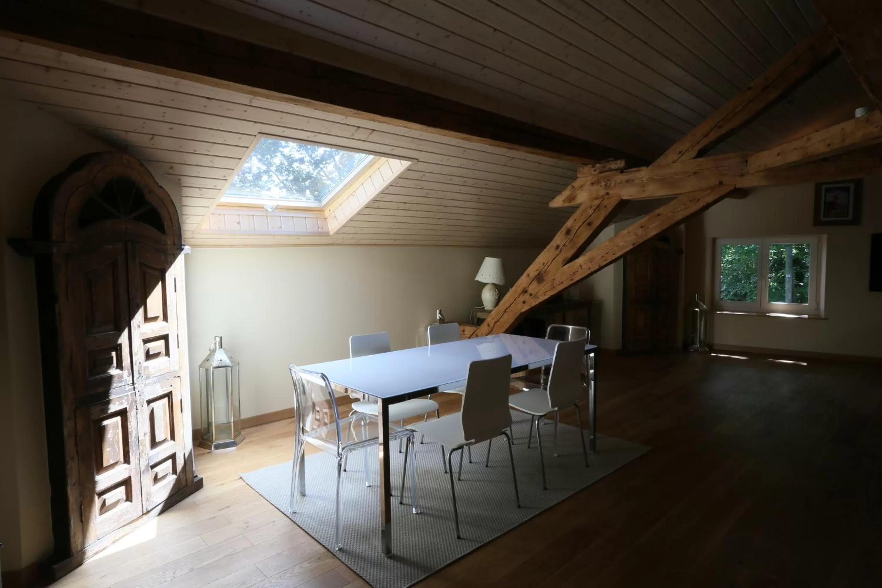 Dining area in Chez Maman Hotel & Restaurant