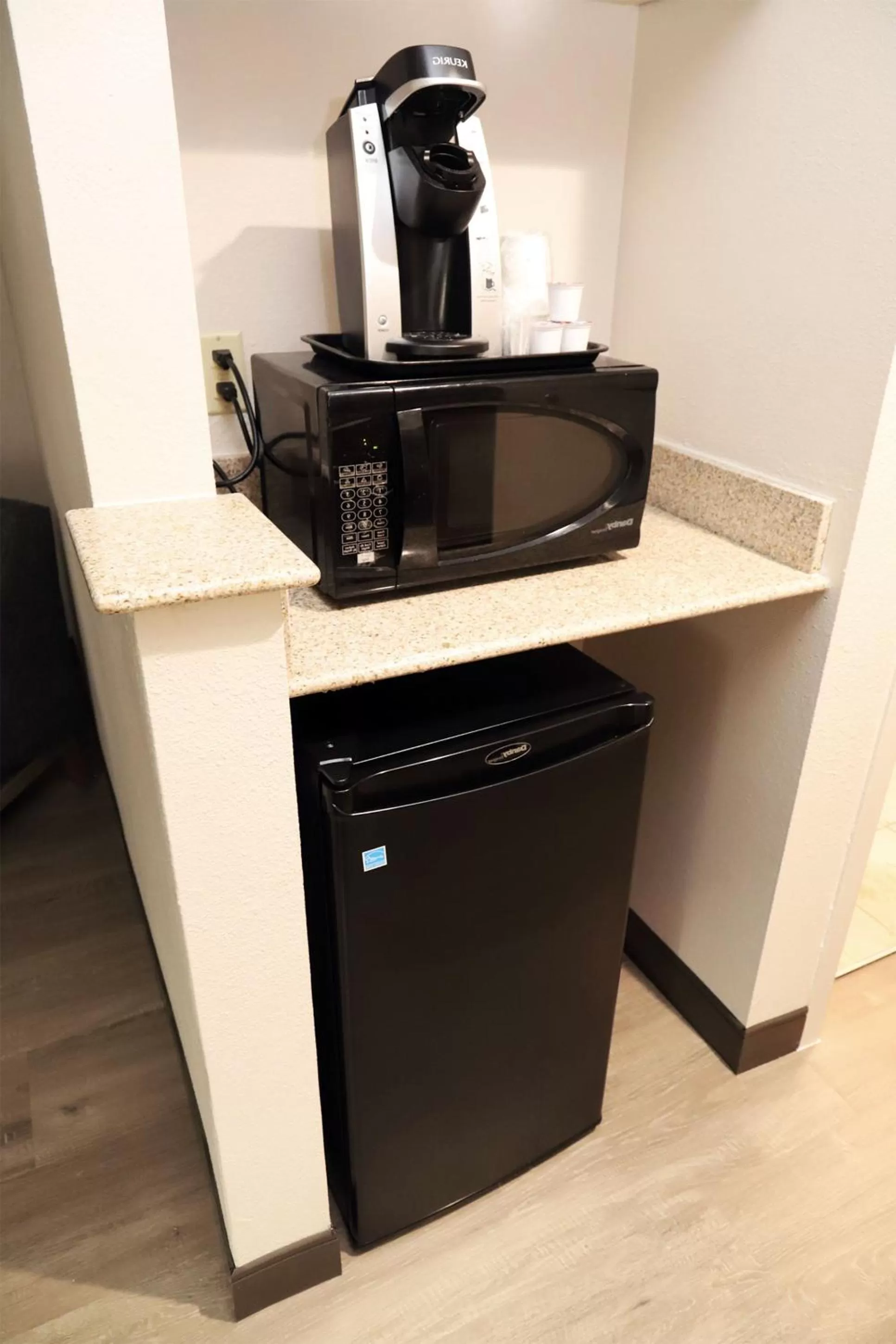 Coffee/tea facilities in Wingate by Wyndham Jackson Ridgeland