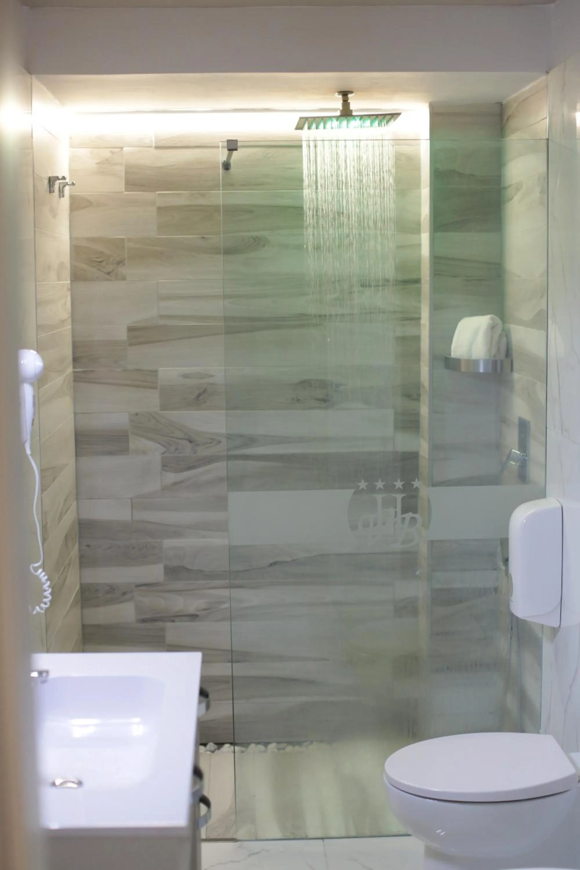 Shower in Hotel Vergilius Billia