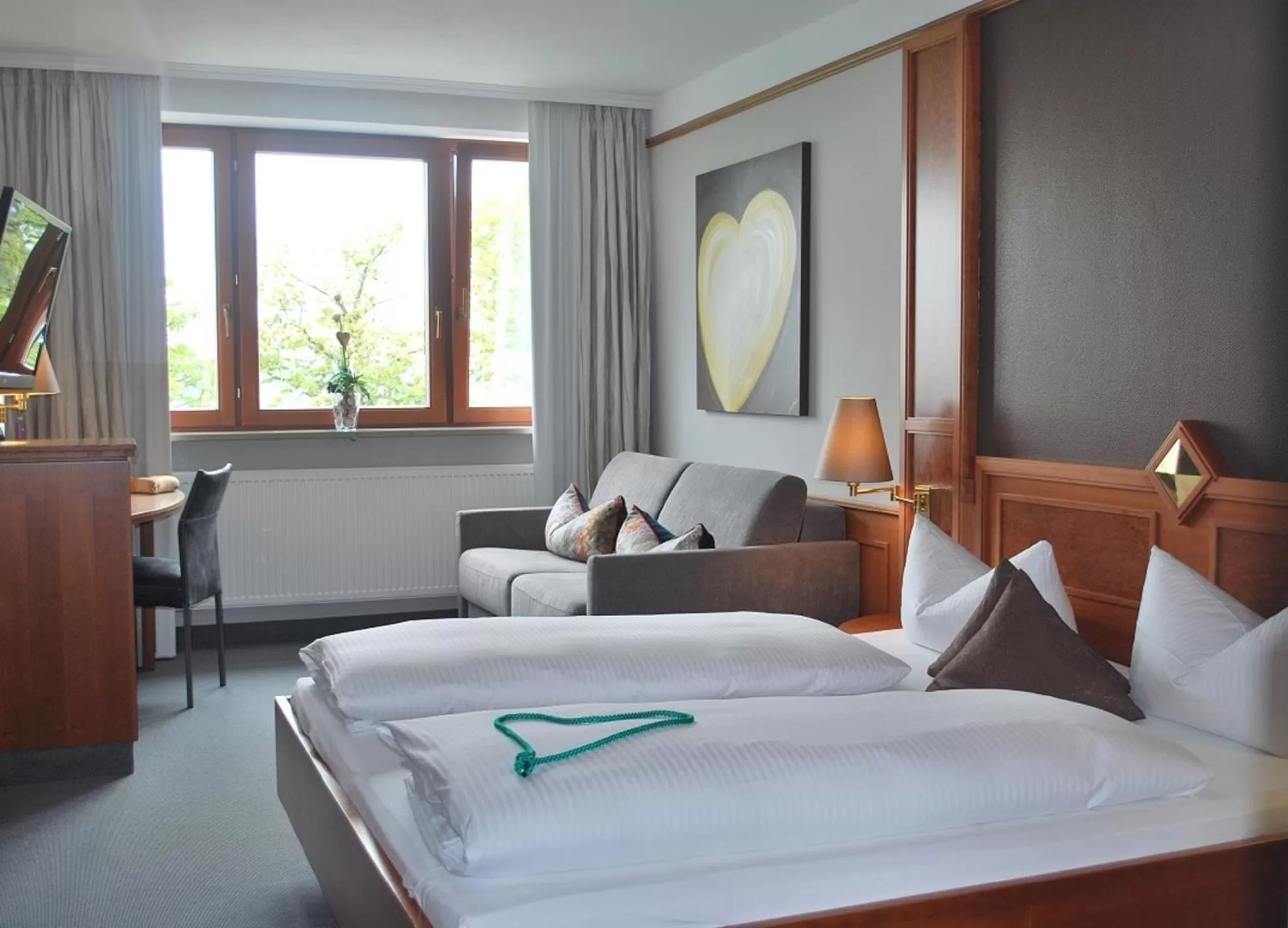 Bedroom, Bed in Berghotel Sammüller