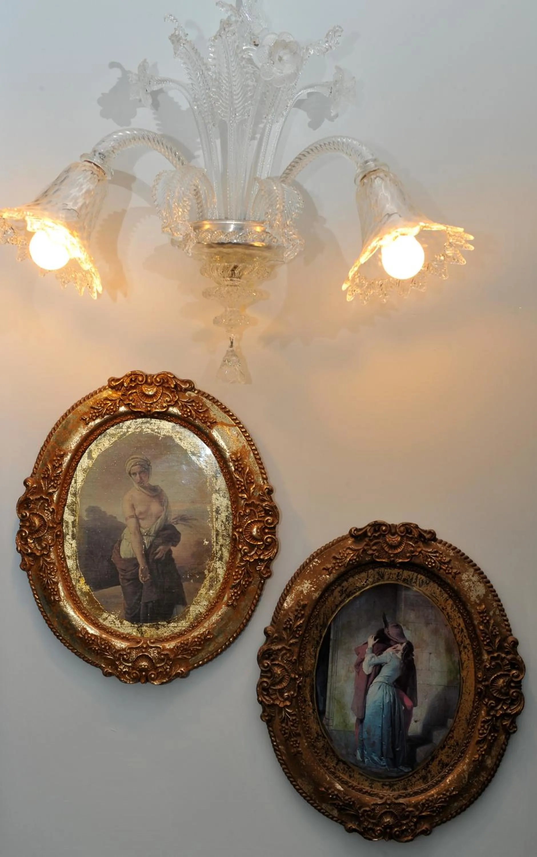 Decorative detail in Grande Albergo Quattro Stagioni