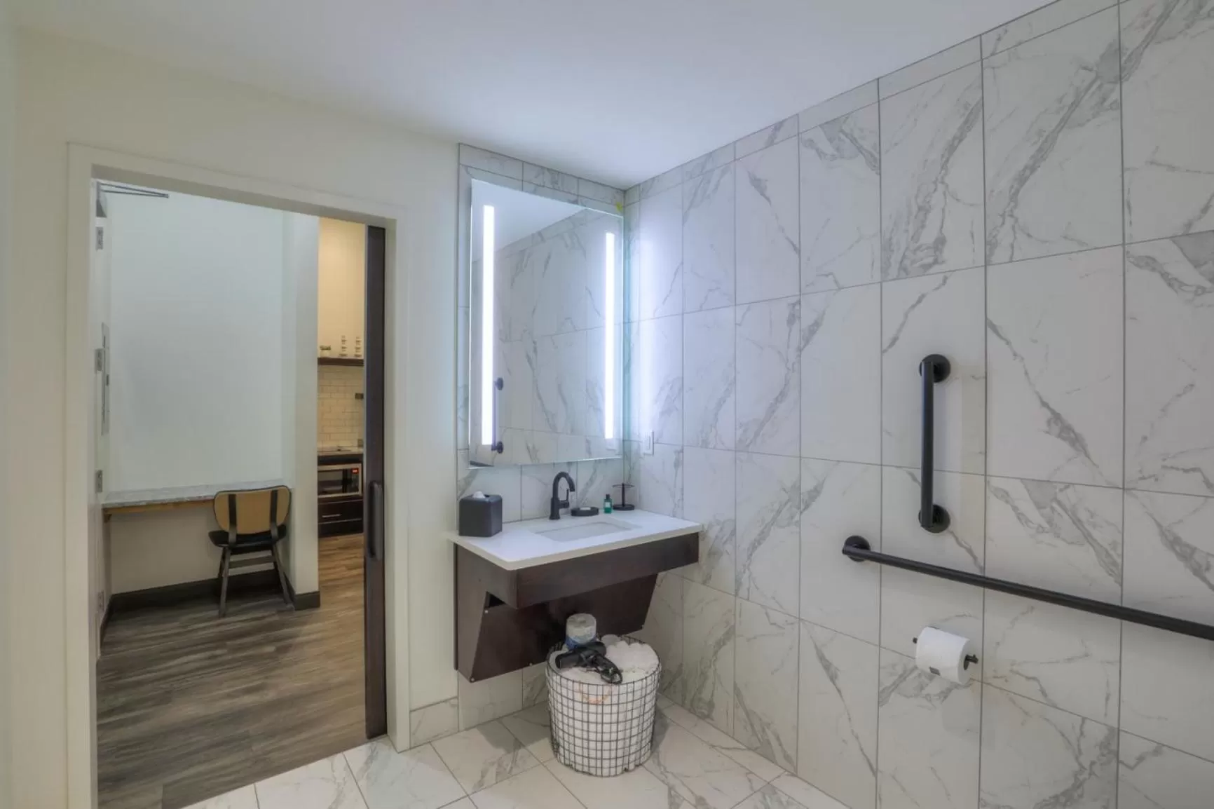 Bathroom in Studio 154 Hotel