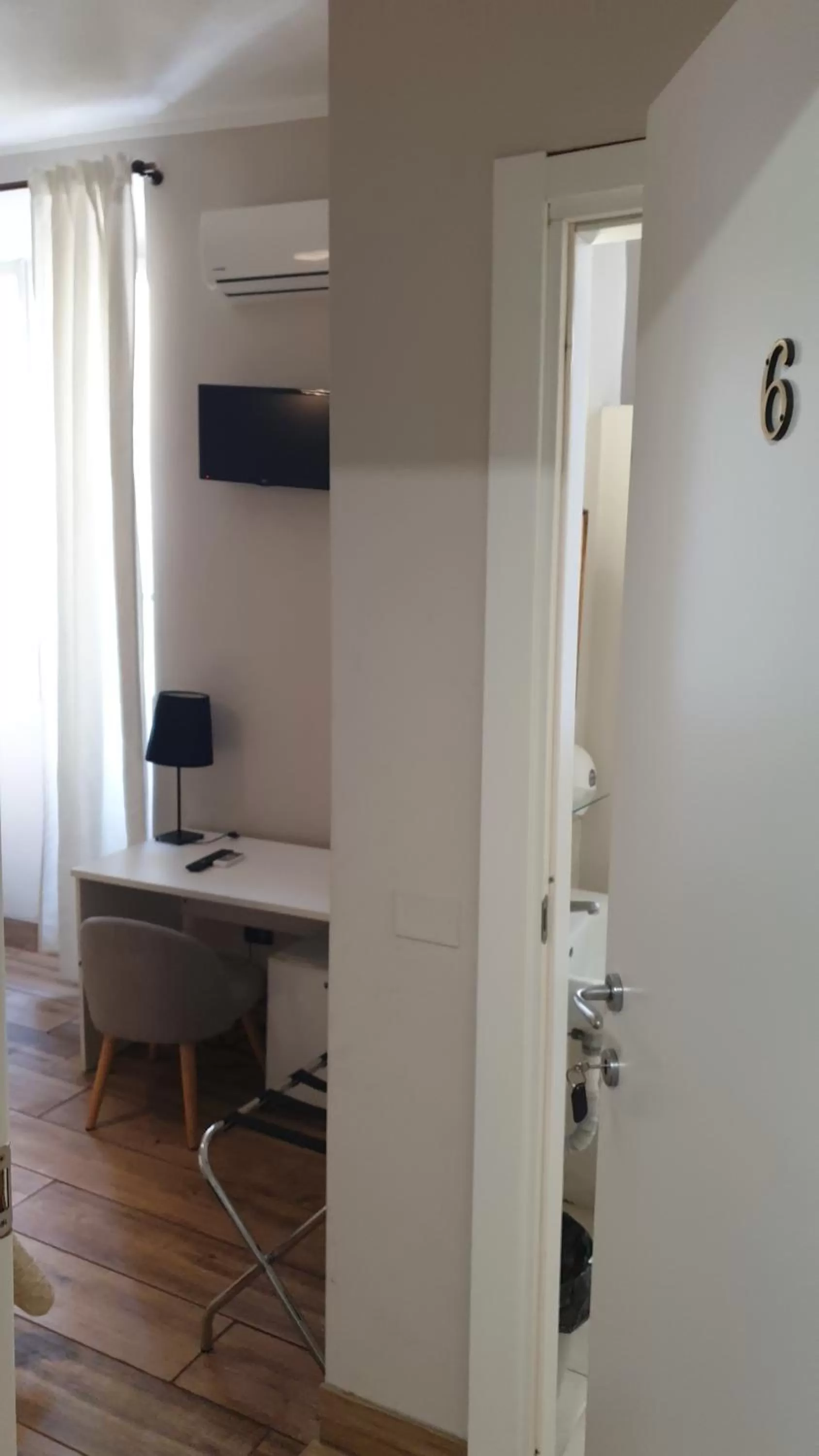 Bedroom in Albergo la Svolta