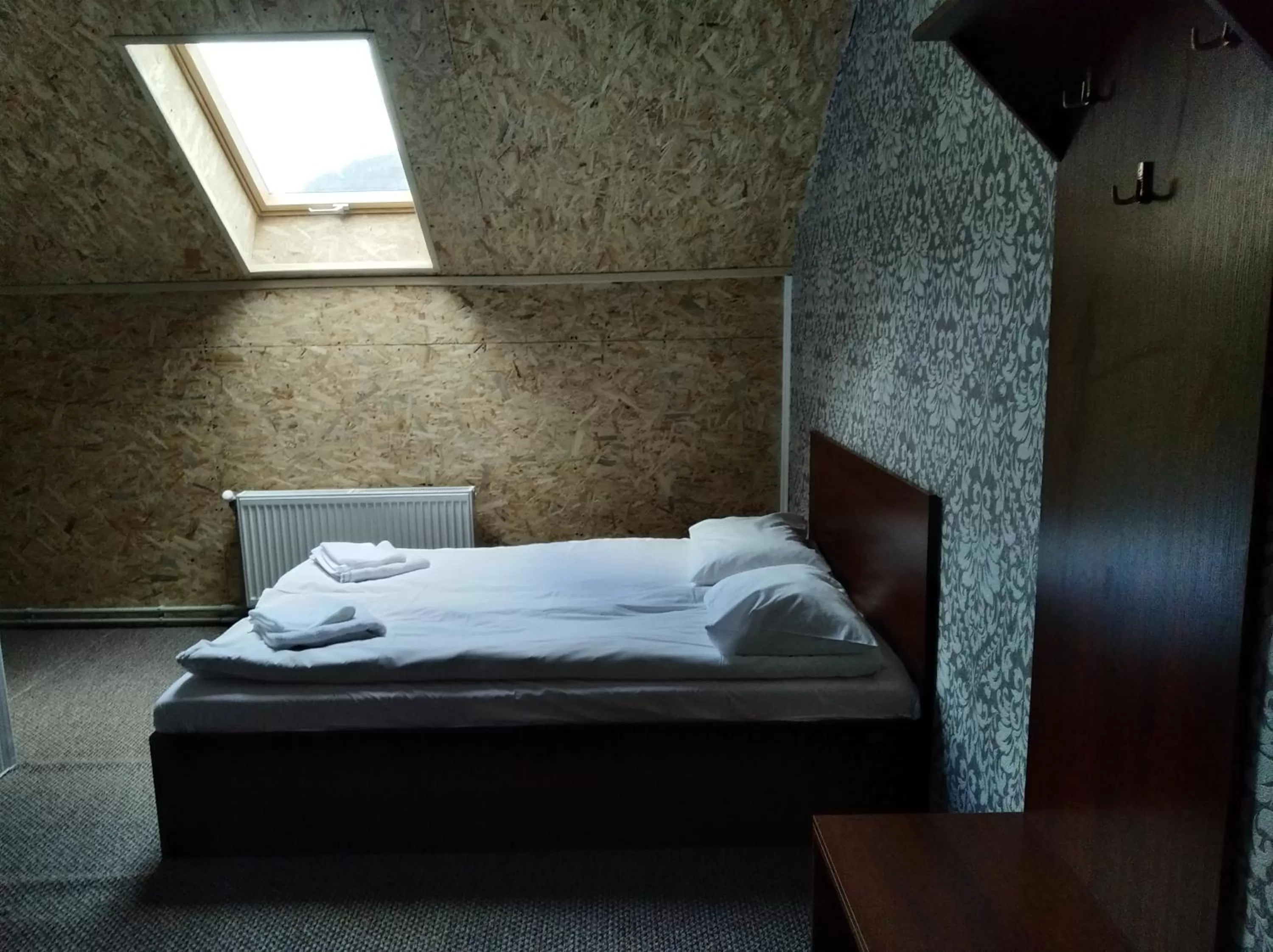 Photo of the whole room, Bed in Terem