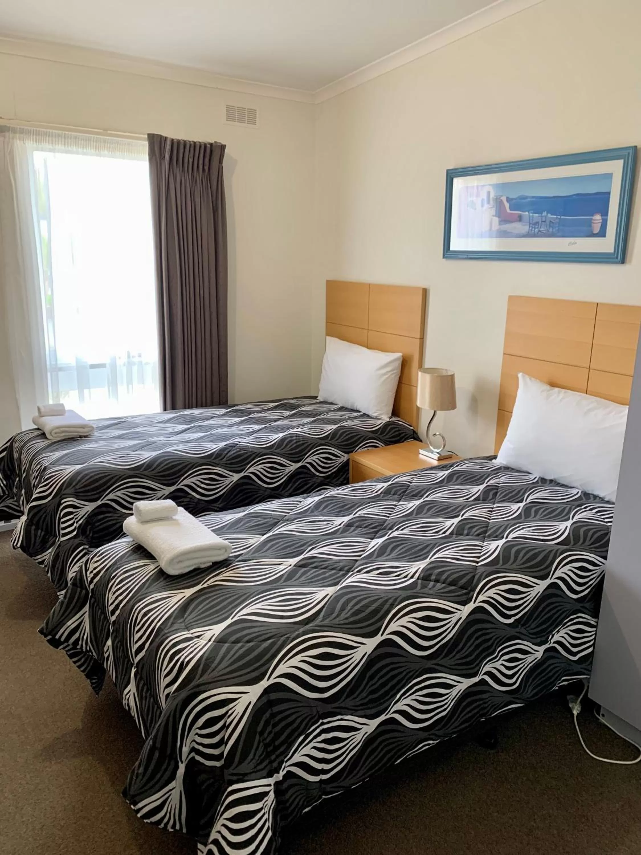 Bed in Seahorse Motel Cowes