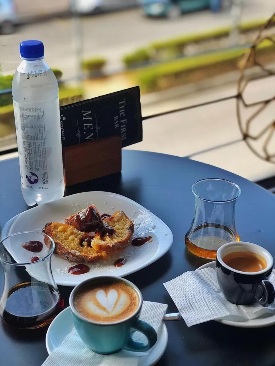 Lounge or bar in Hotel The First