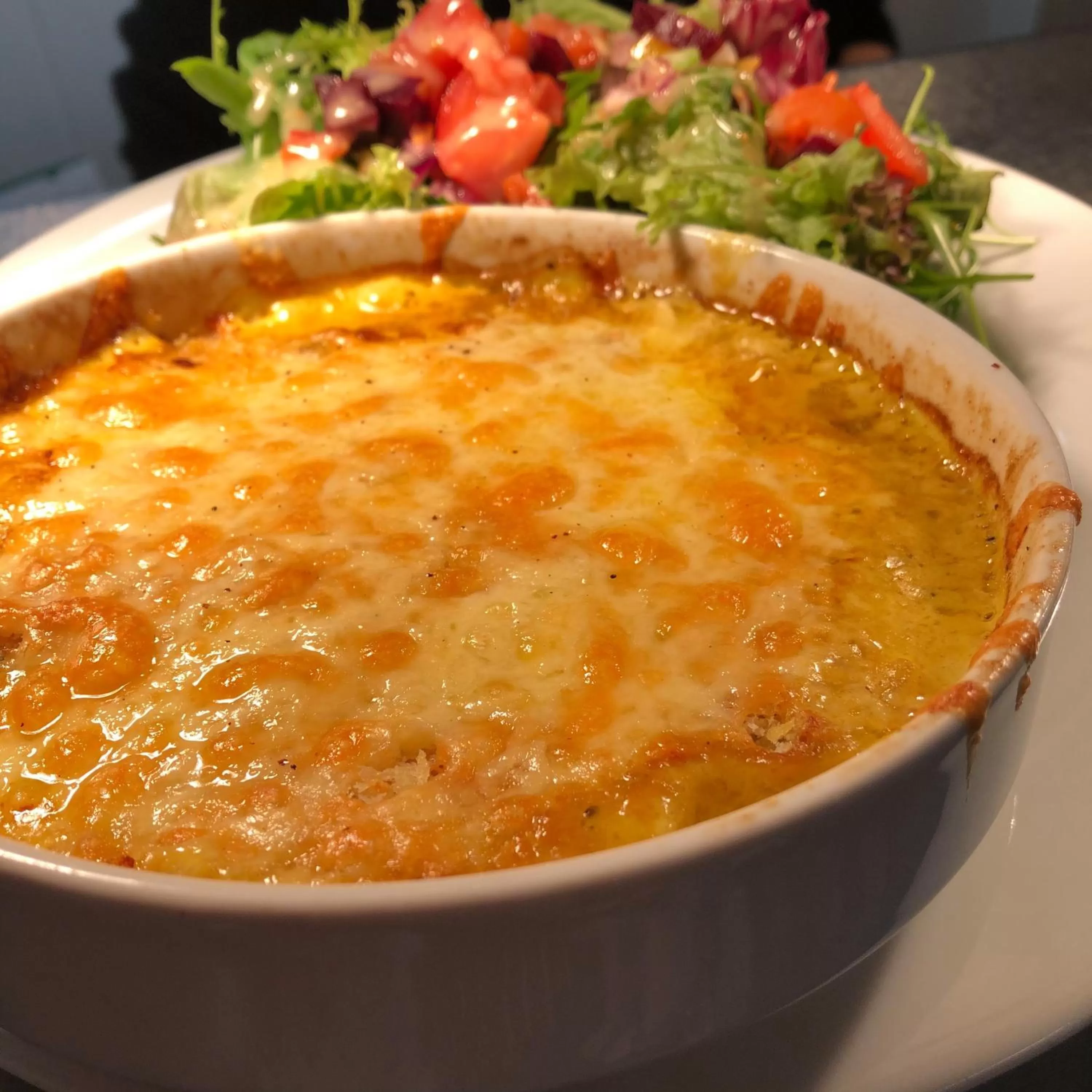 Food and drinks in The Poltimore Inn