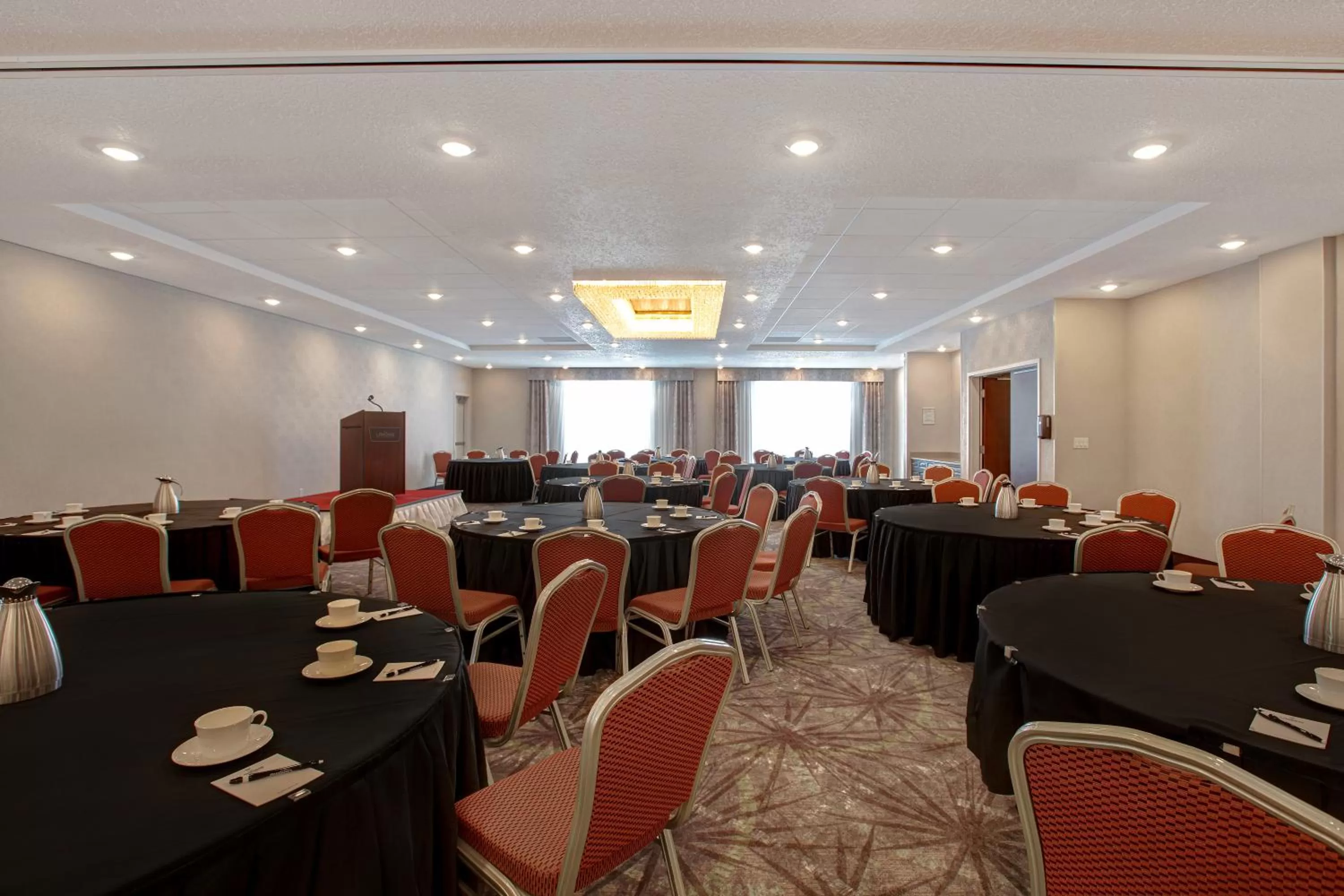 Ramada by Wyndham St Paul AB