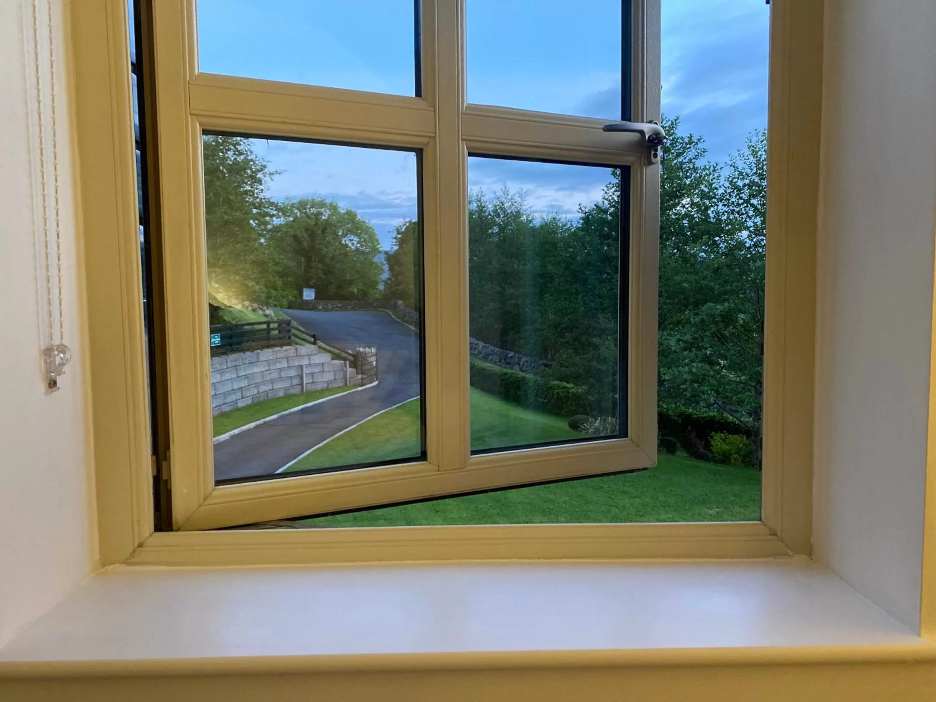 Property building in Rostrevor Valley Holiday Park Rooms with Hot tub and car service