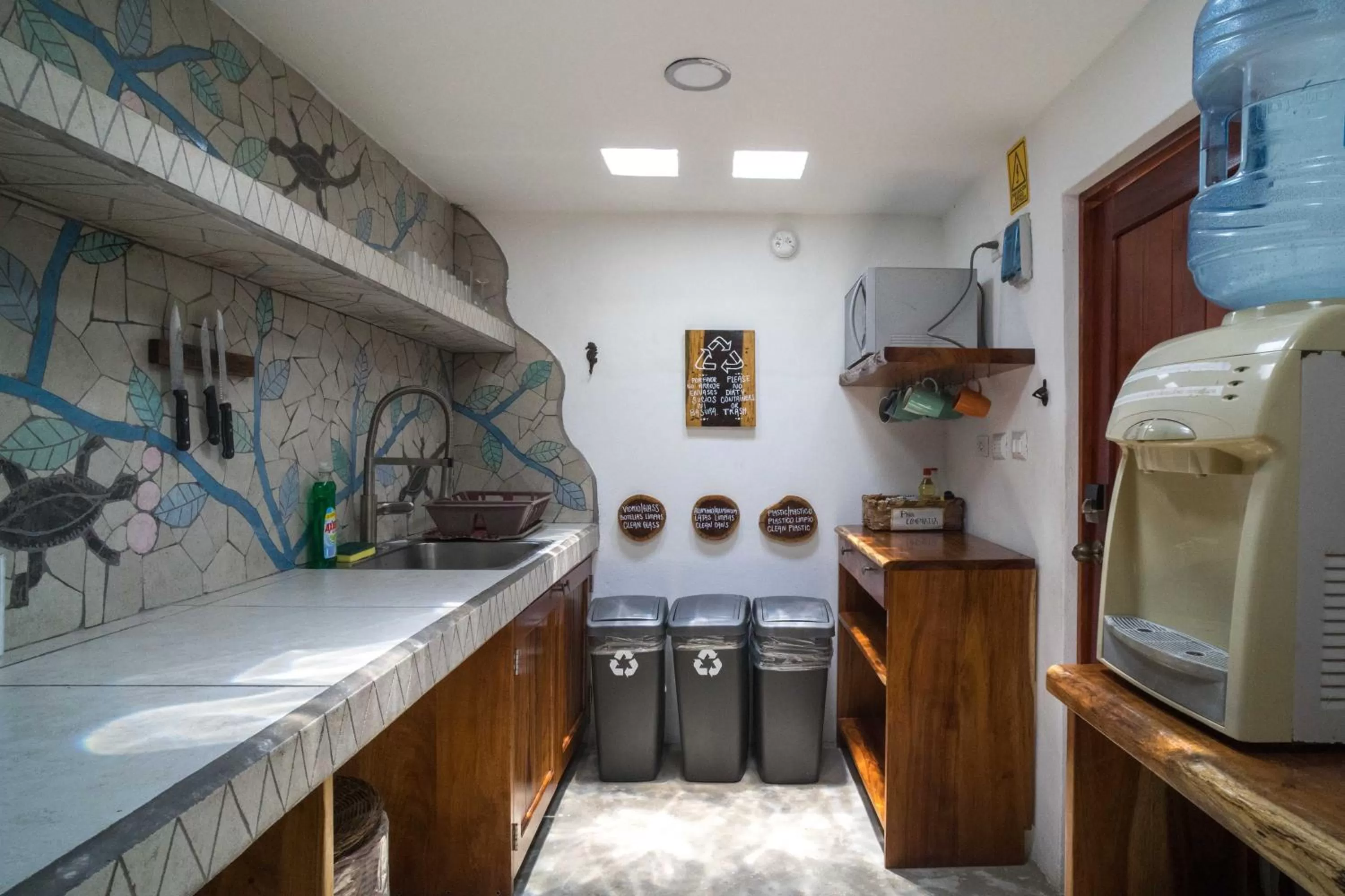 Kitchen or kitchenette, Kitchen/Kitchenette in La Palmita Budget Boutique Hotel