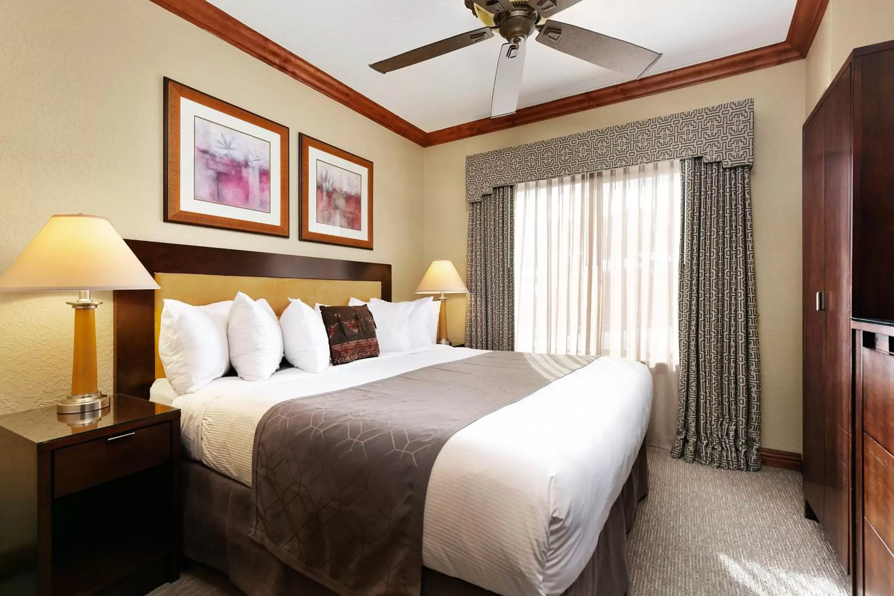 Two-Bedroom Suite in Condos at Canyons Resort by White Pines Two-Bedroom Suite in Condos at Canyons Resort by White Pines